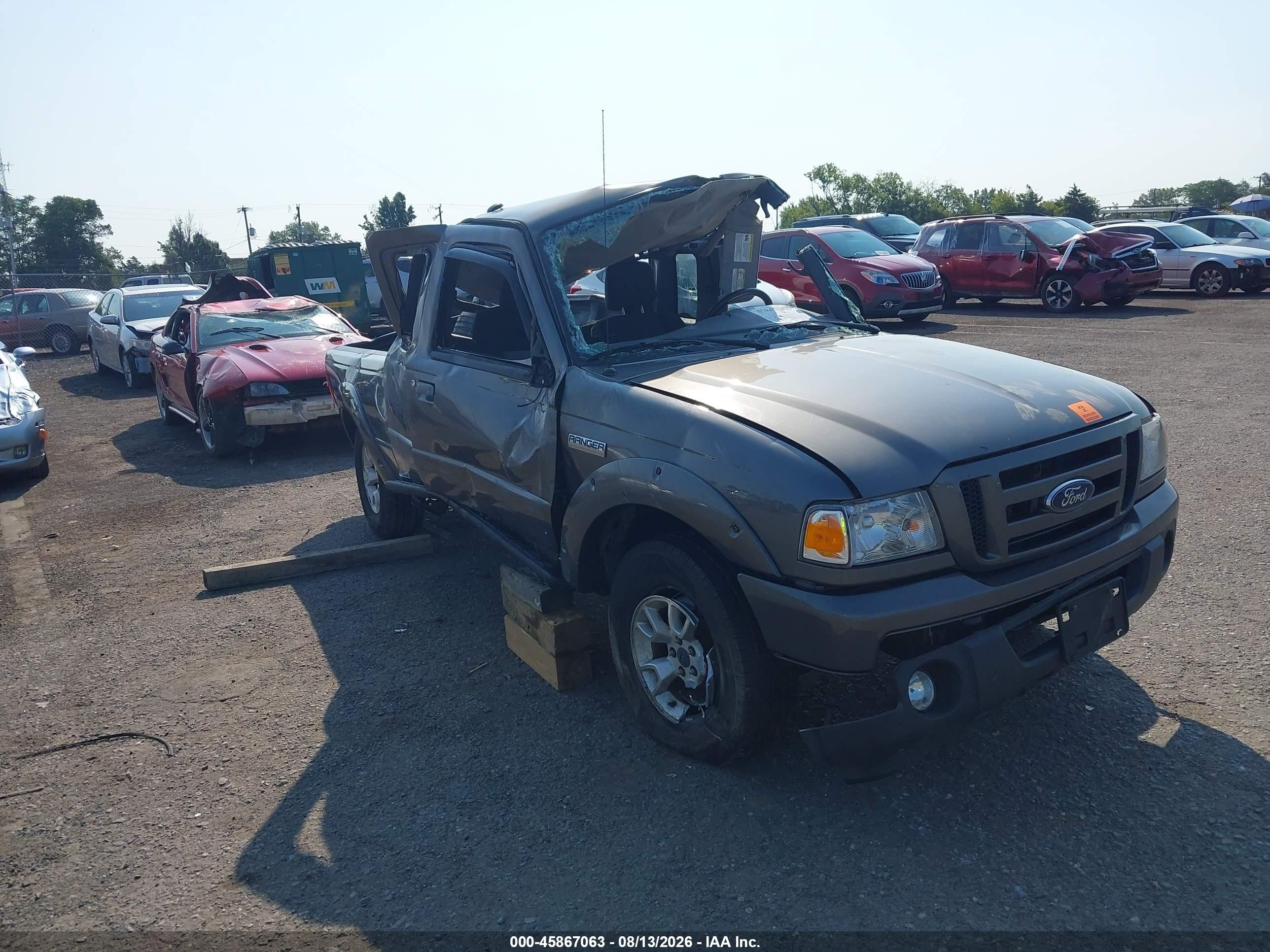 2011 Ford Ranger Sport Серый vin: 1FTLR4FE8BPB12908