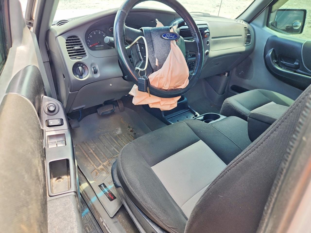 2010 Ford Ranger Super Cab Белый vin: 1FTLR4FE9APA04246