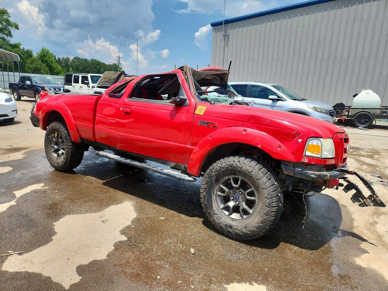 2010 Ford Ranger Super Cab Red vin: 1FTLR4FE9APA33889