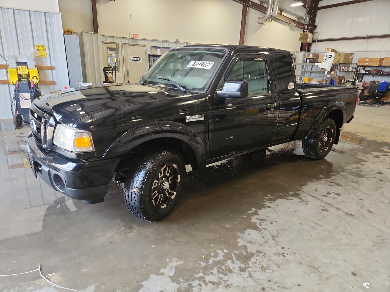 2011 Ford Ranger Super Cab Черный vin: 1FTLR4FE9BPA05950 Damage: Left Front Wheel, Aftermarket, Acceptable