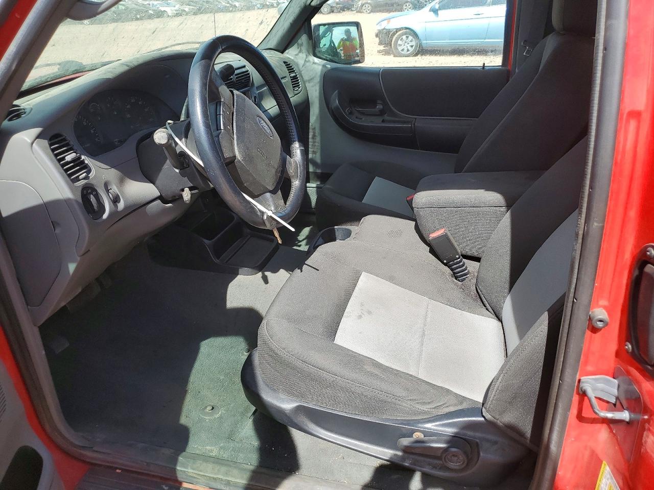 2011 Ford Ranger Красный vin: 1FTLR4FE9BPA06595
