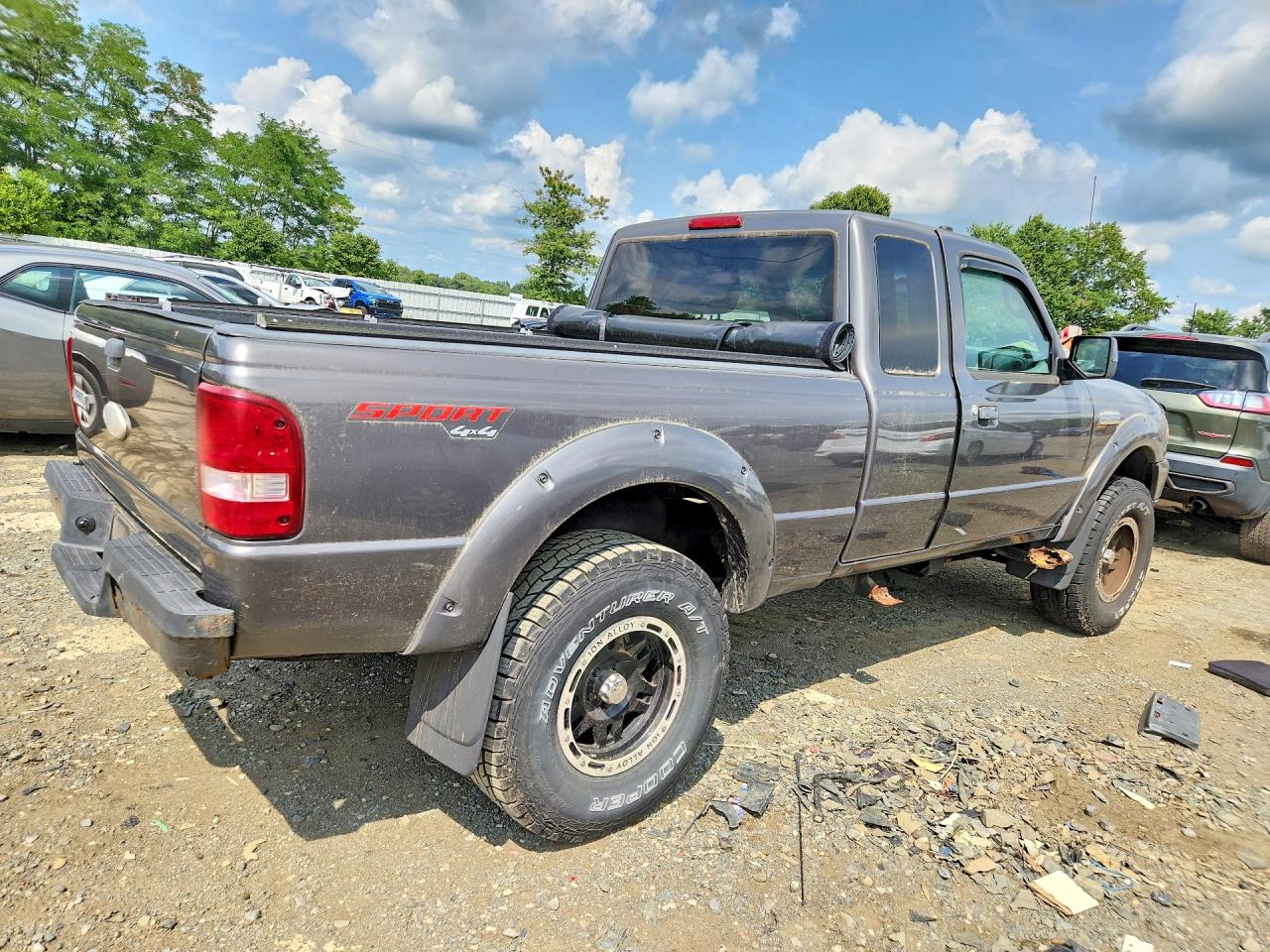 2010 Ford Ranger Super Cab Charcoal vin: 1FTLR4FEXAPA03817