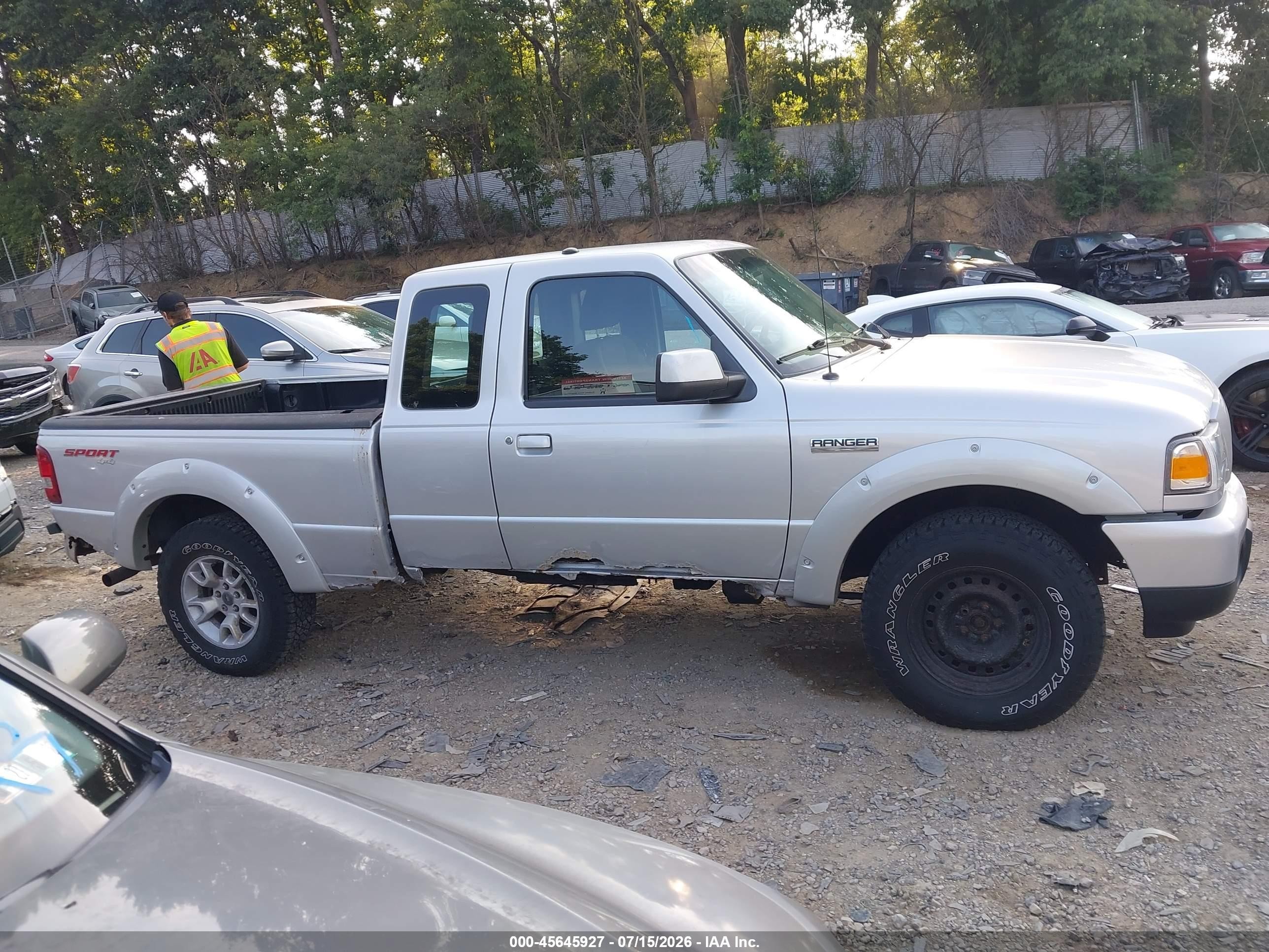 2010 Ford Ranger Sport/xlt Серебряный vin: 1FTLR4FEXAPA61488