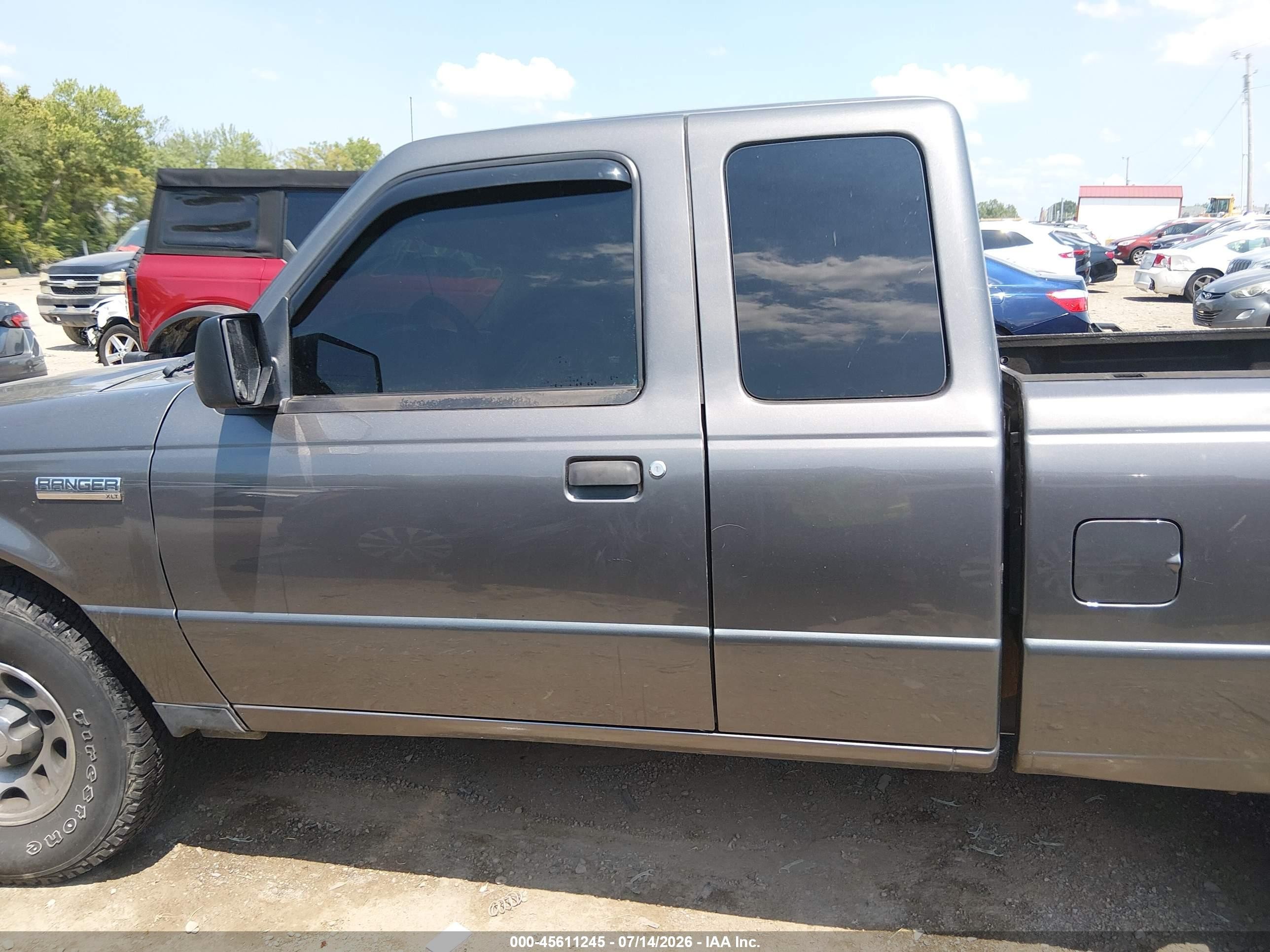 2011 Ford Ranger Xlt Gray vin: 1FTLR4FEXBPA17296
