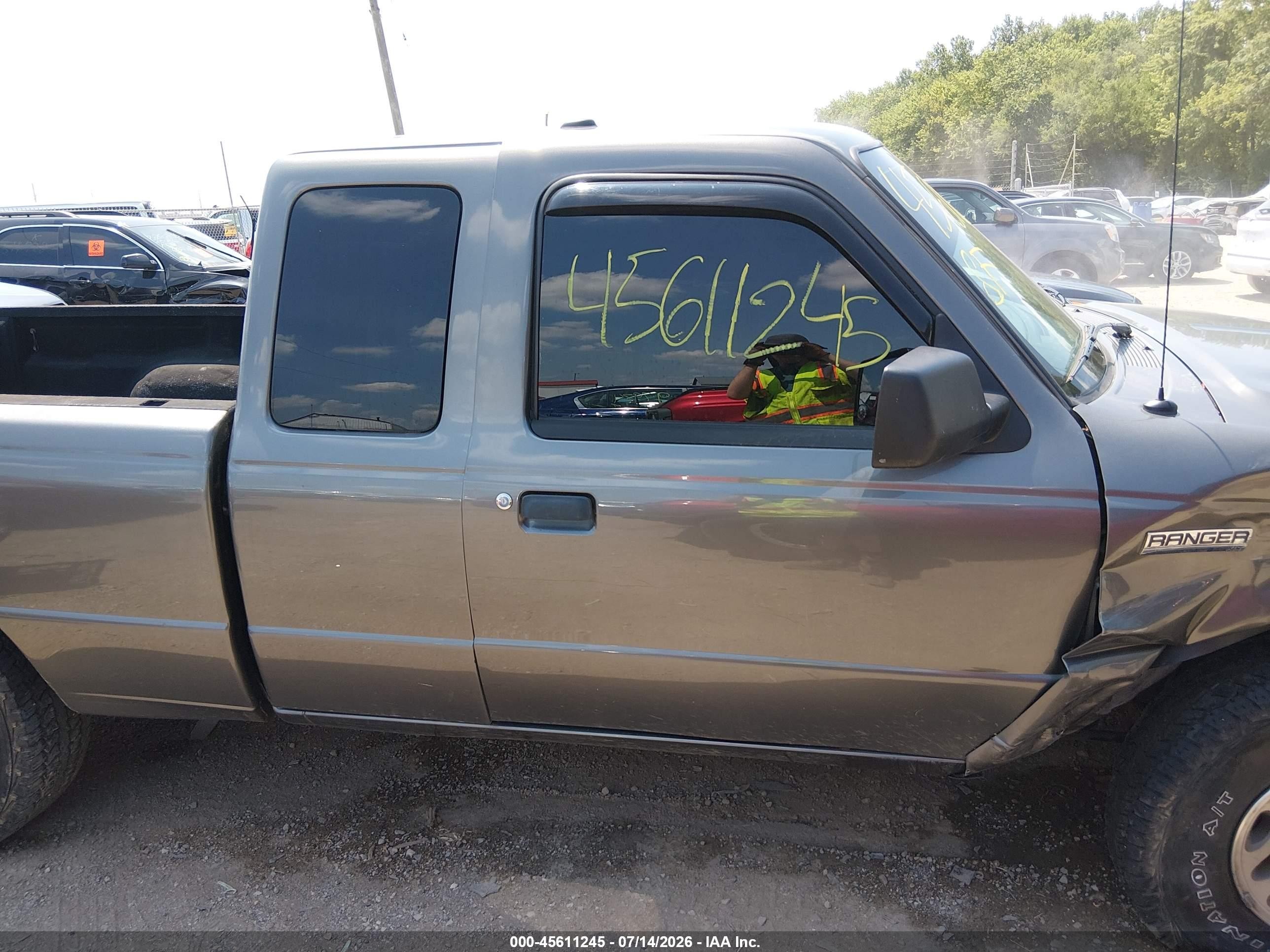 2011 Ford Ranger Xlt Gray vin: 1FTLR4FEXBPA17296