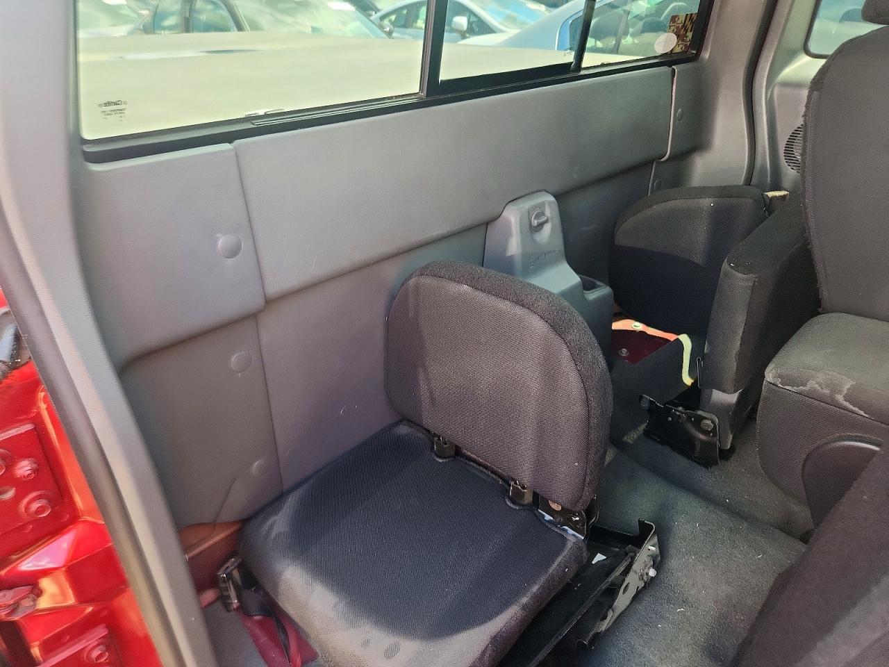 2011 Ford Ranger Super Cab Red vin: 1FTLR4FEXBPA44675