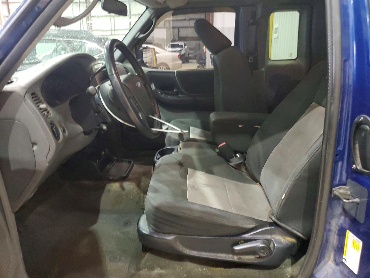 2011 Ford Ranger Super Cab Blue vin: 1FTLR4FEXBPB05894