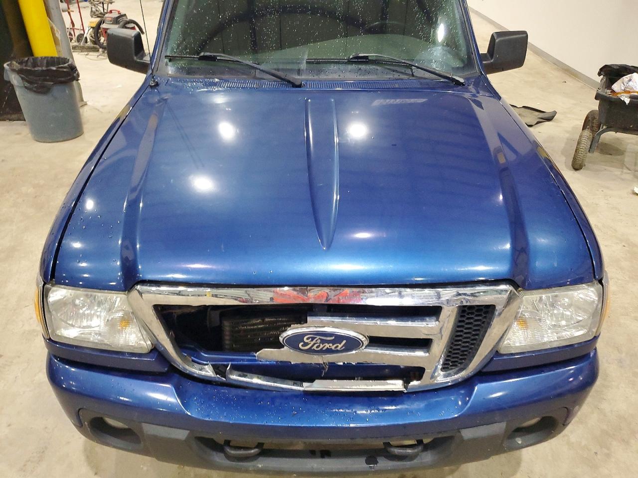 2011 Ford Ranger Super Cab Blue vin: 1FTLR4FEXBPB05894