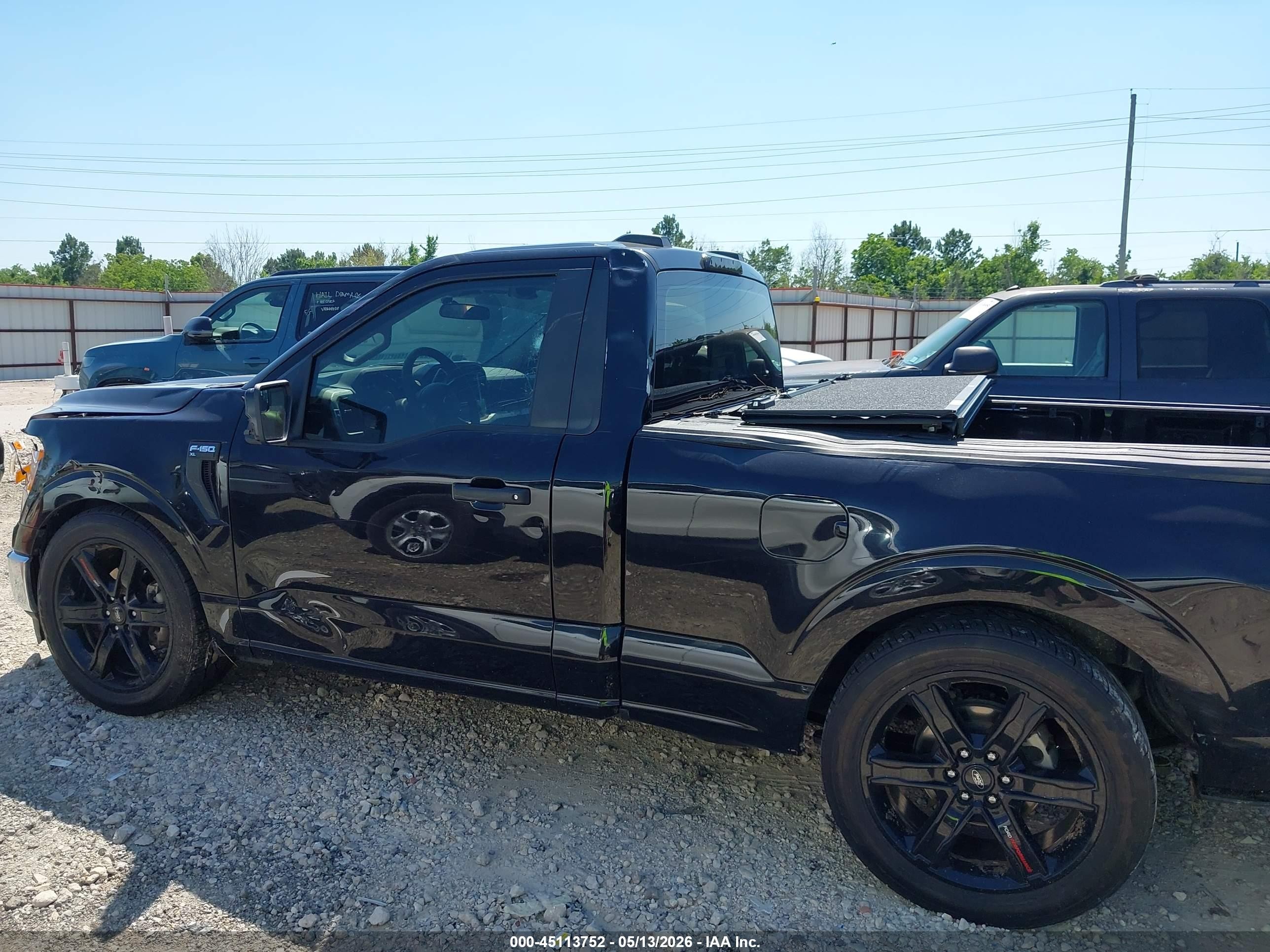 2022 Ford F-150 Xl Black vin: 1FTMF1C55NKE14013