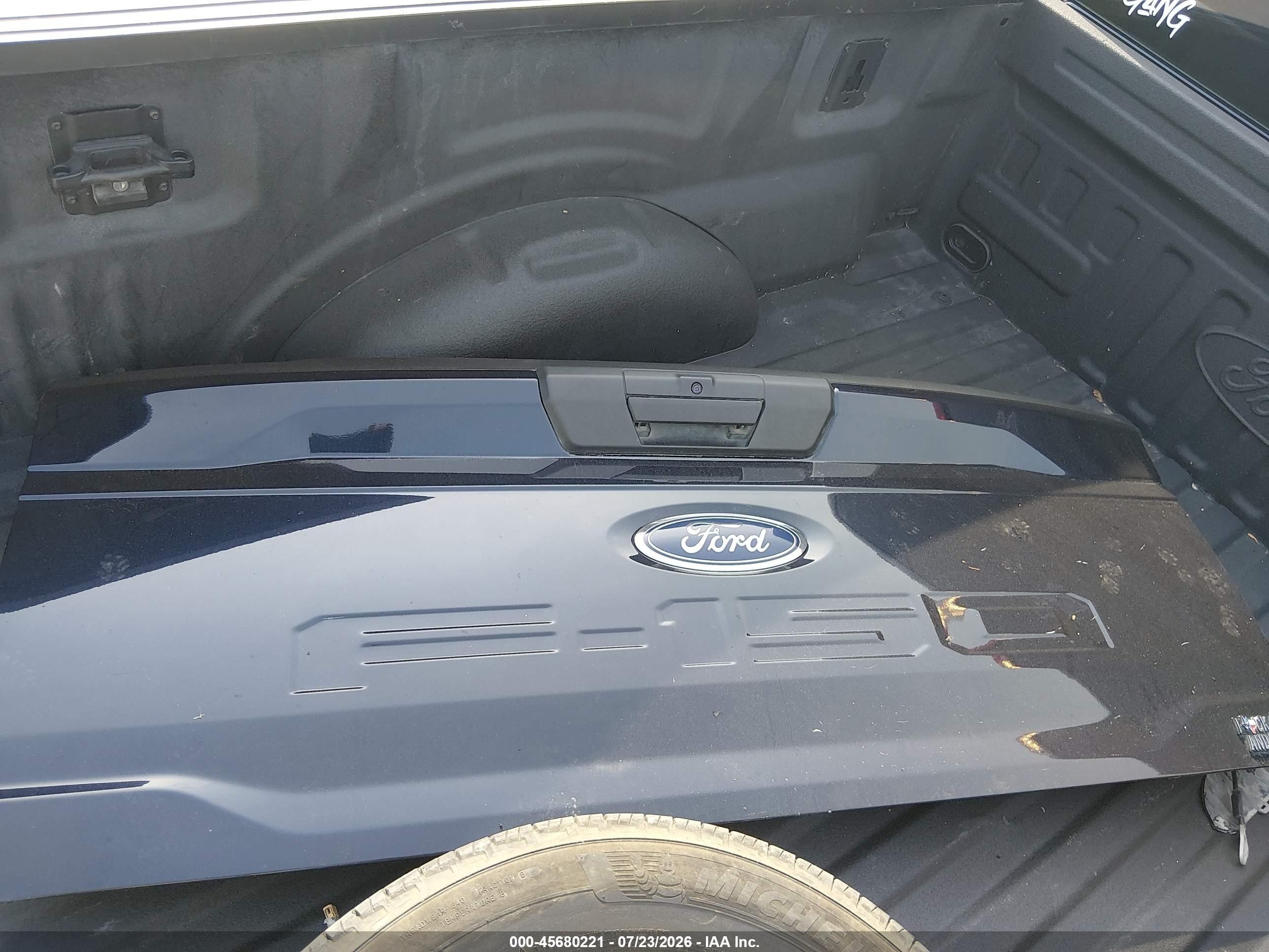2022 Ford F-150 Xl Синий vin: 1FTMF1C55NKF26701