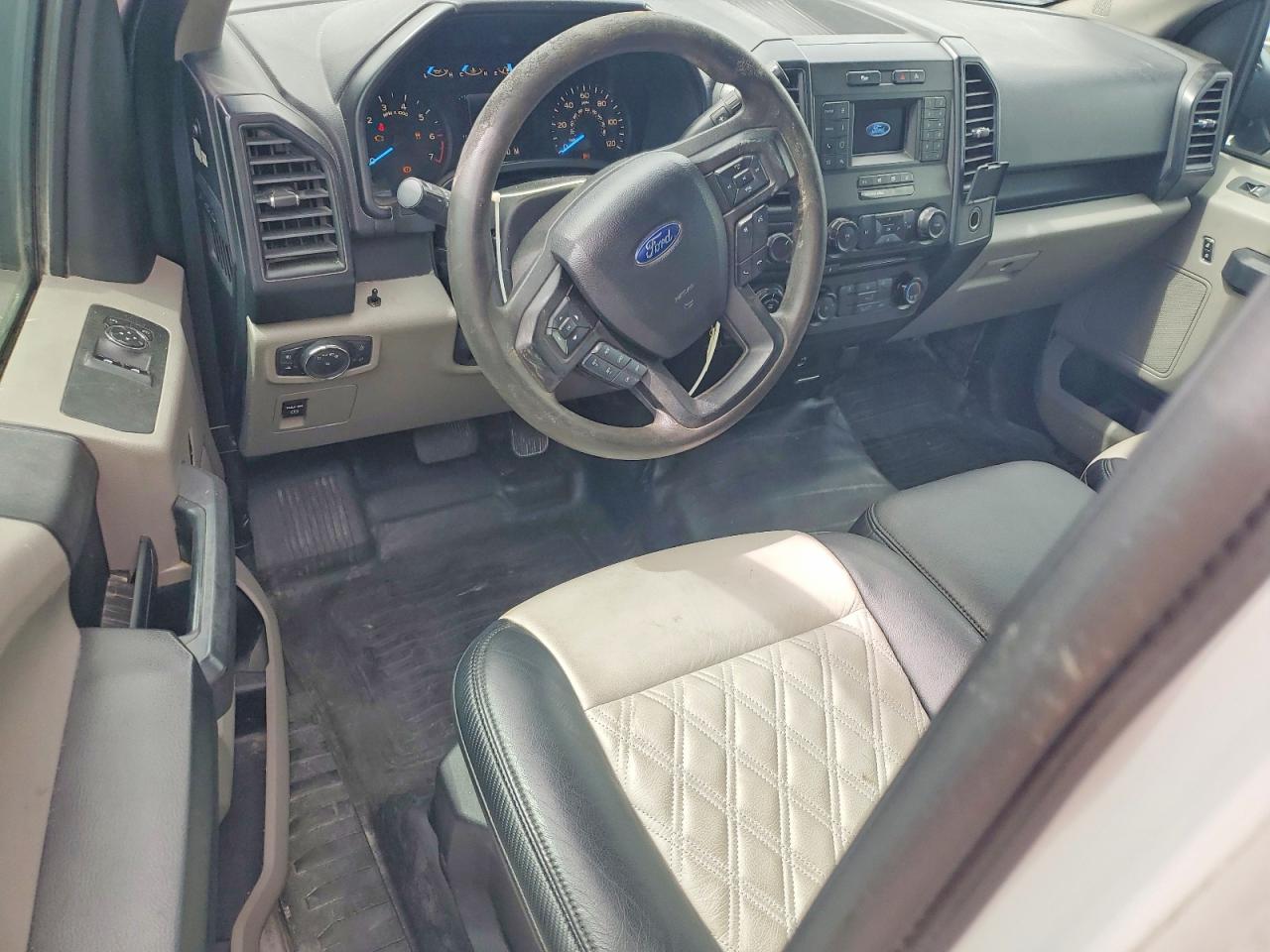 2018 Ford F150 Gray vin: 1FTMF1C57JKF08758