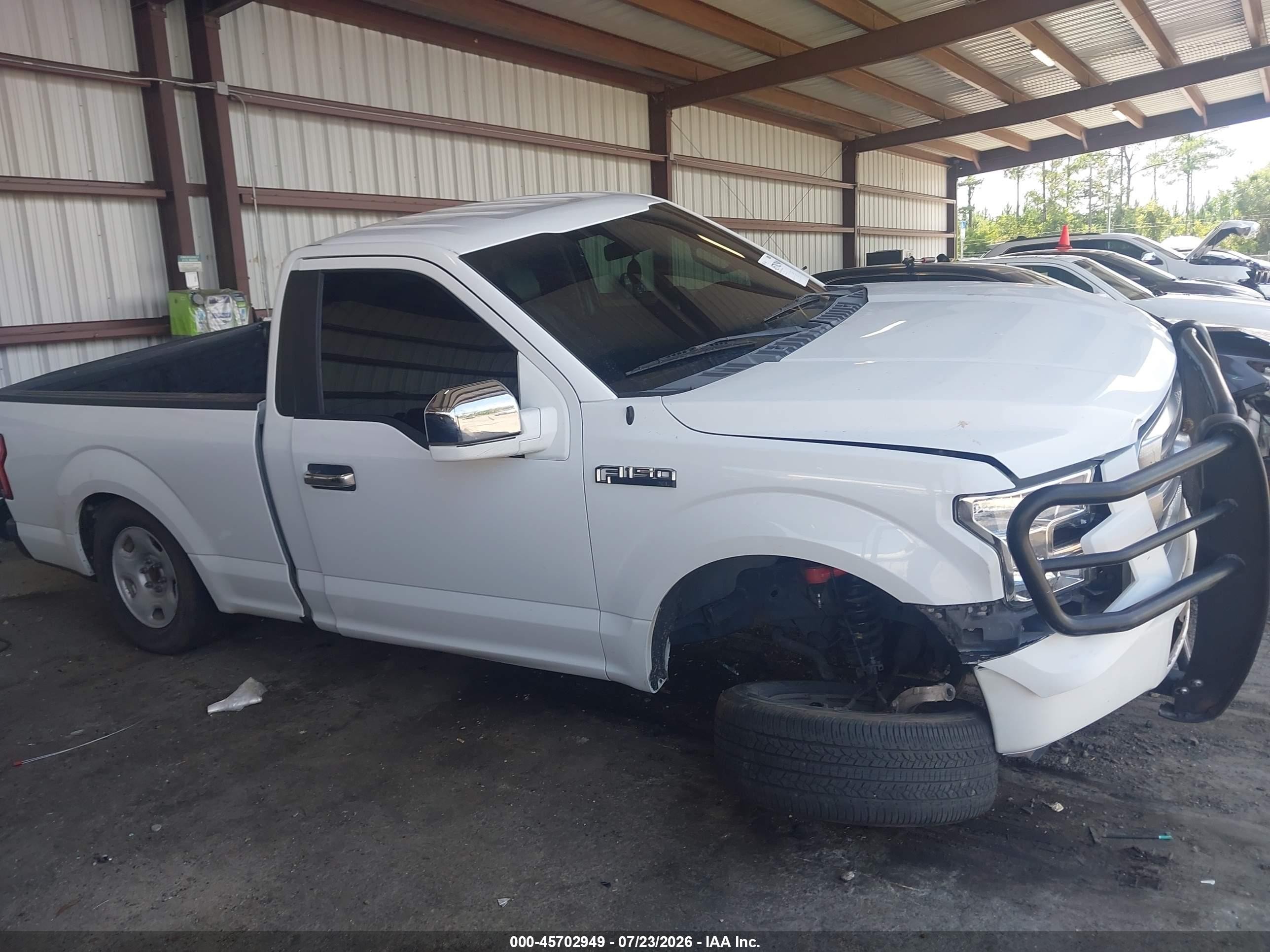 2015 Ford F-150 Xl White vin: 1FTMF1C82FFB63066