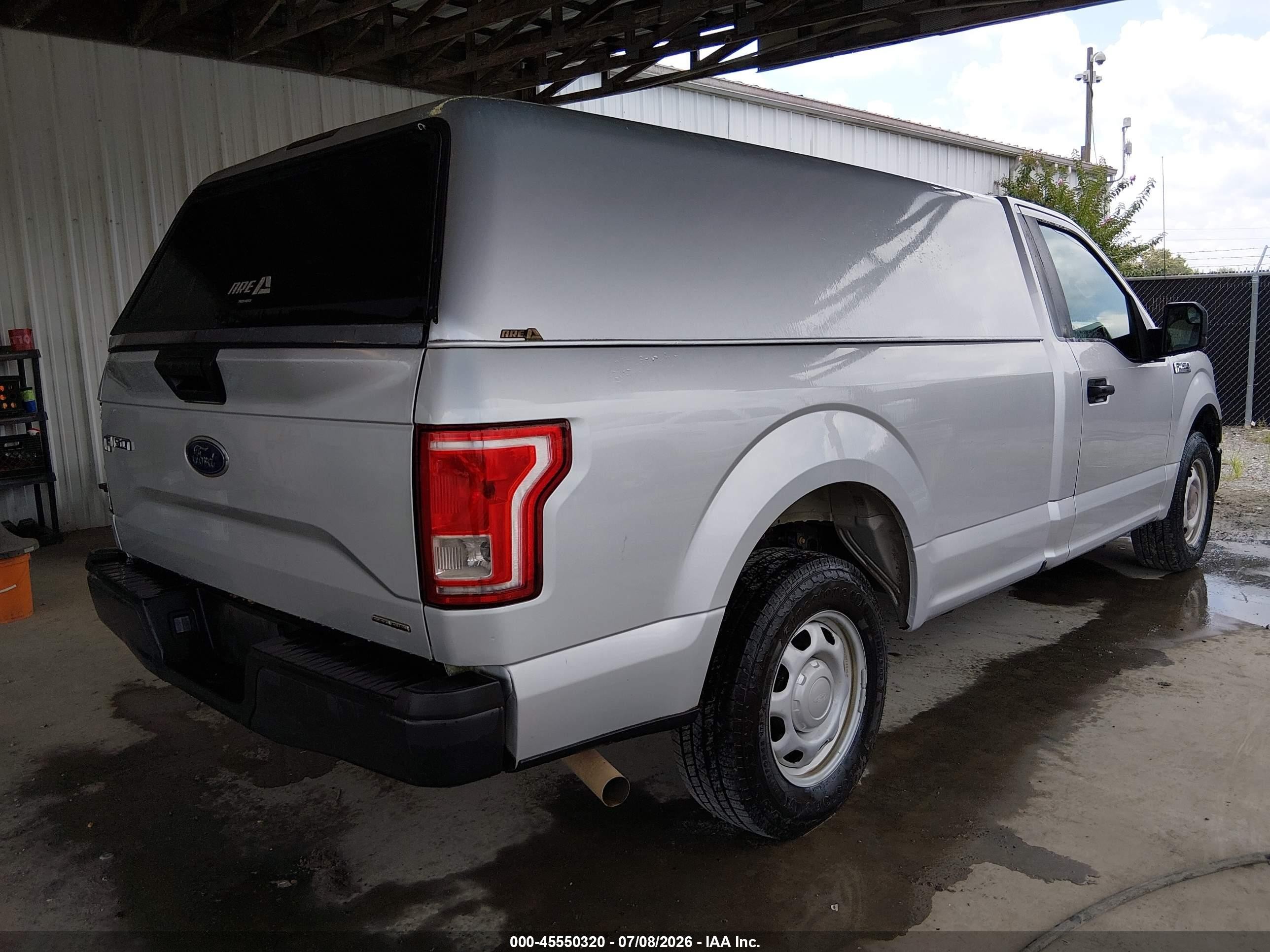 2015 Ford F-150 Xl/xlt Серебряный vin: 1FTMF1C82FKD85047