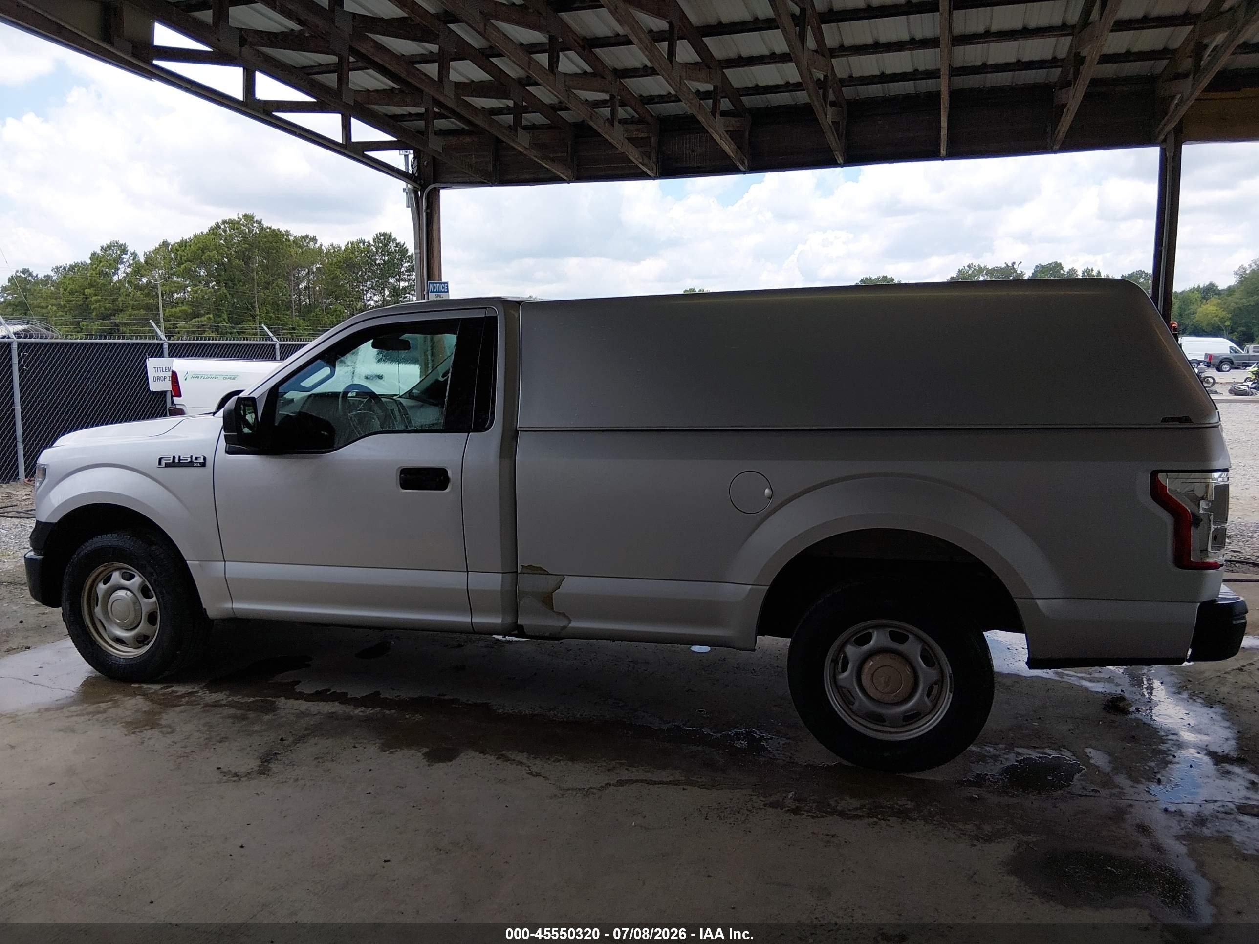 2015 Ford F-150 Xl/xlt Серебряный vin: 1FTMF1C82FKD85047