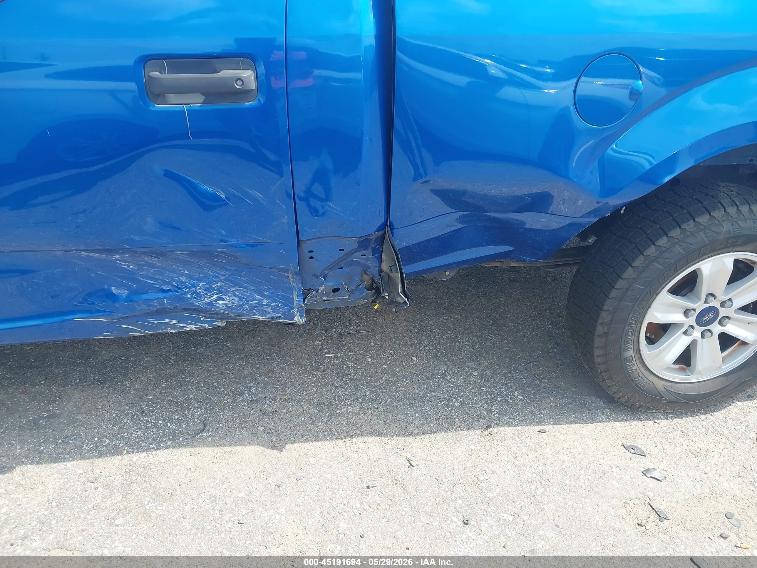 2015 Ford F-150 Xlt Blue vin: 1FTMF1C83FFA39064