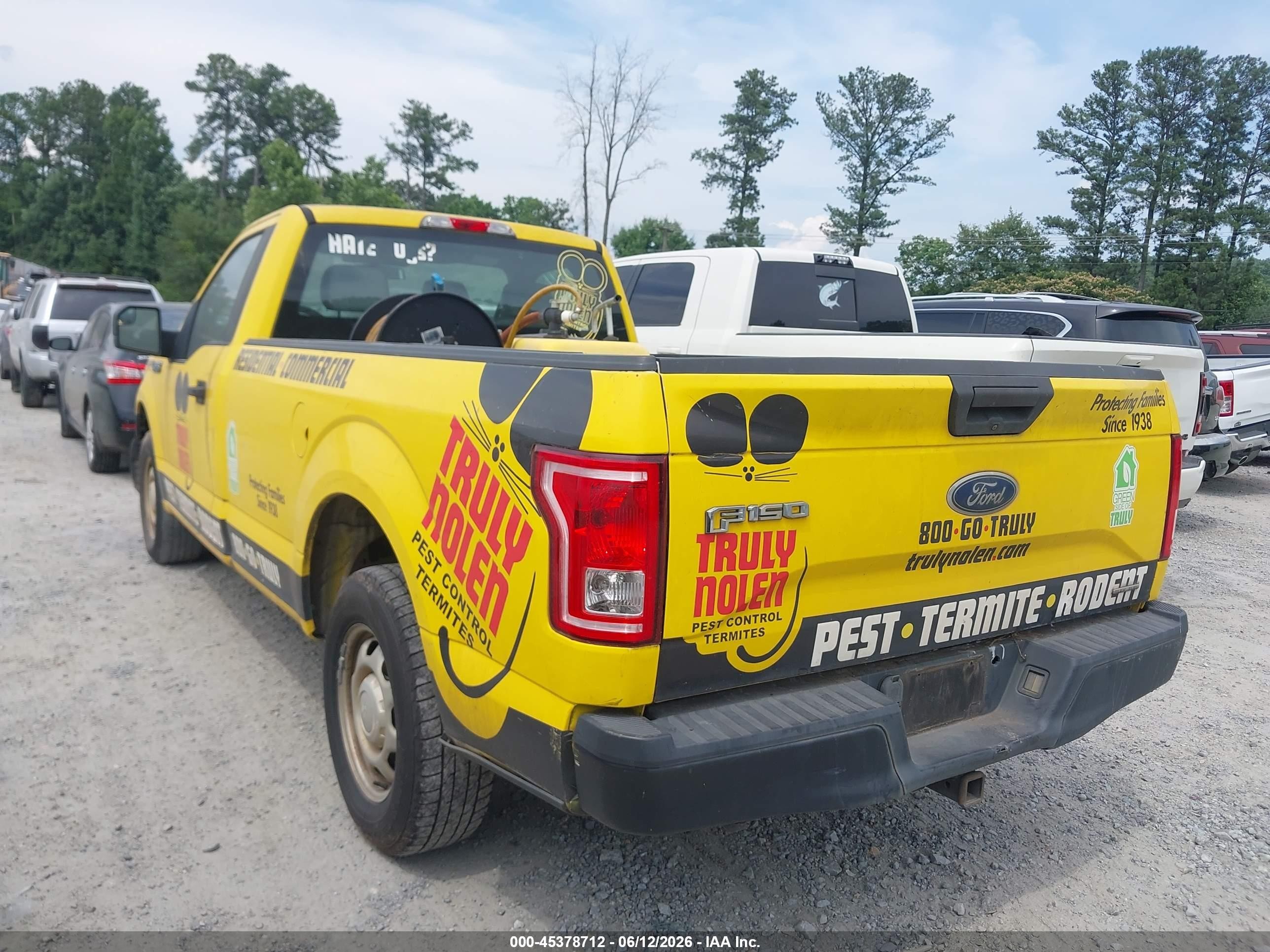 2015 Ford F-150 Xl Yellow vin: 1FTMF1C84FKD71098
