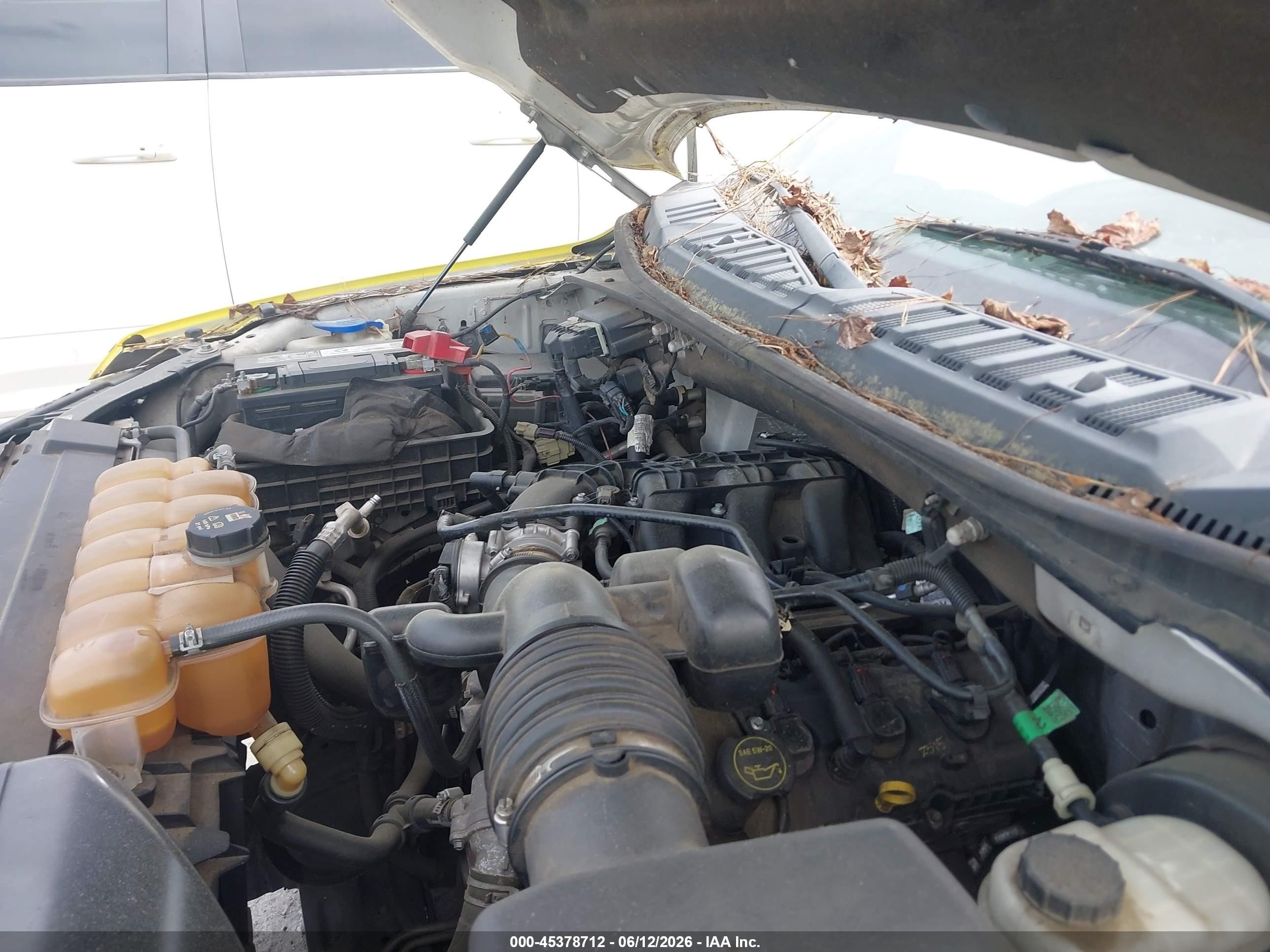 2015 Ford F-150 Xl Yellow vin: 1FTMF1C84FKD71098