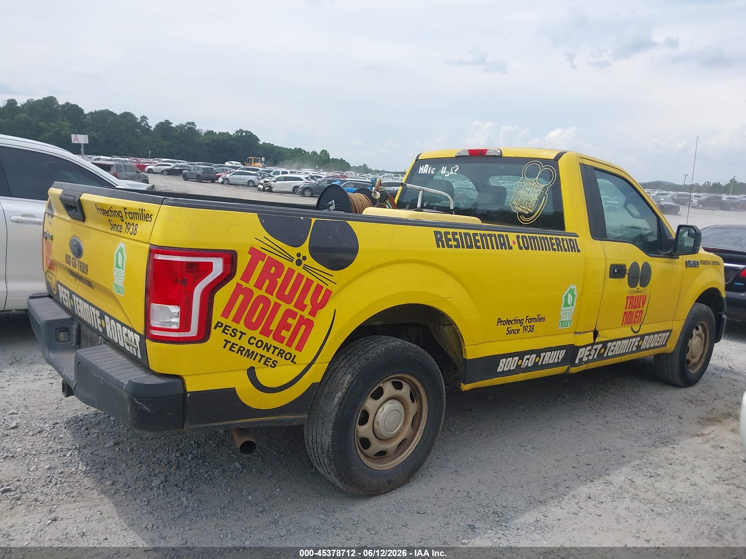 2015 Ford F-150 Xl Yellow vin: 1FTMF1C84FKD71098