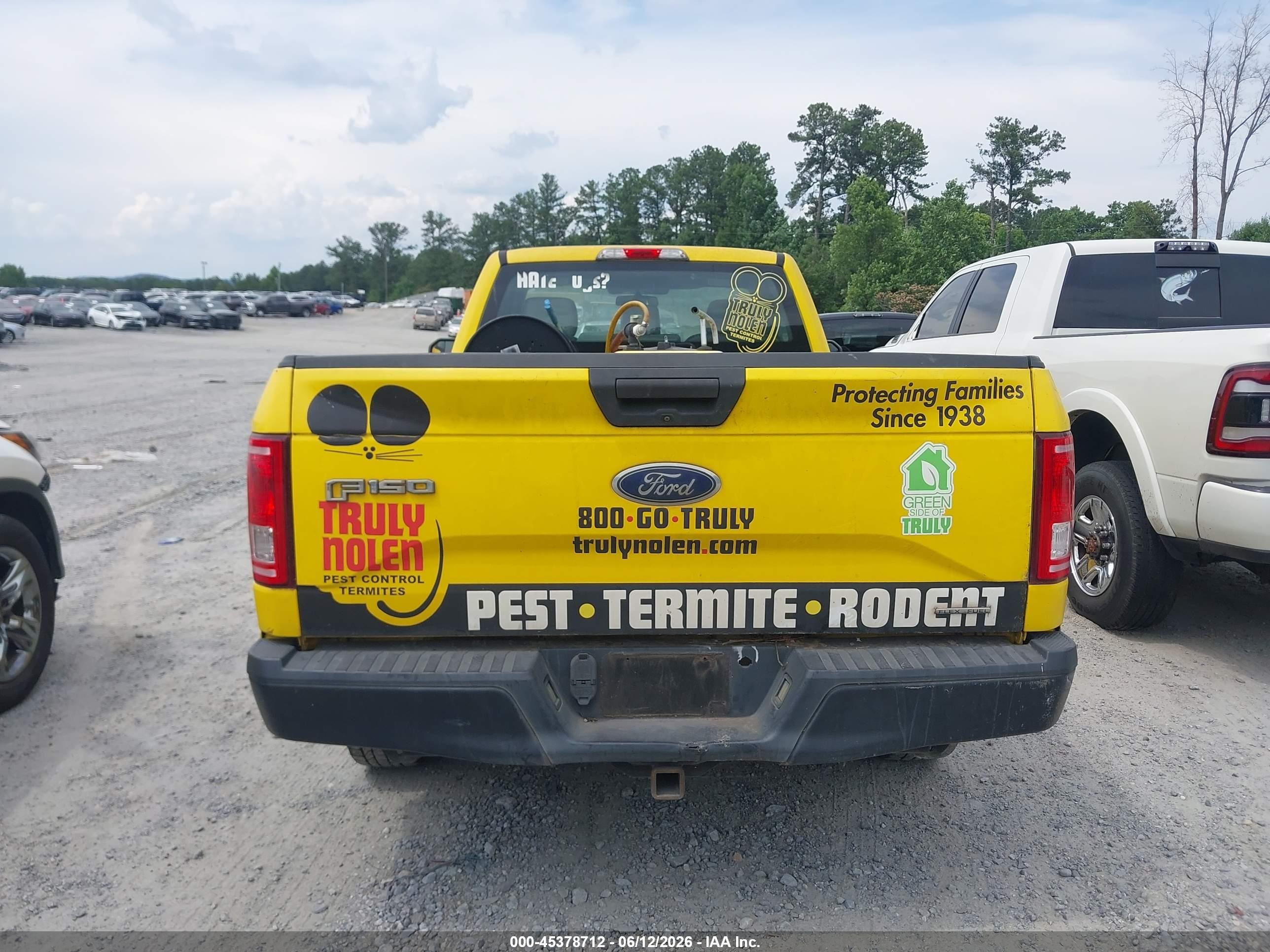 2015 Ford F-150 Xl Yellow vin: 1FTMF1C84FKD71098
