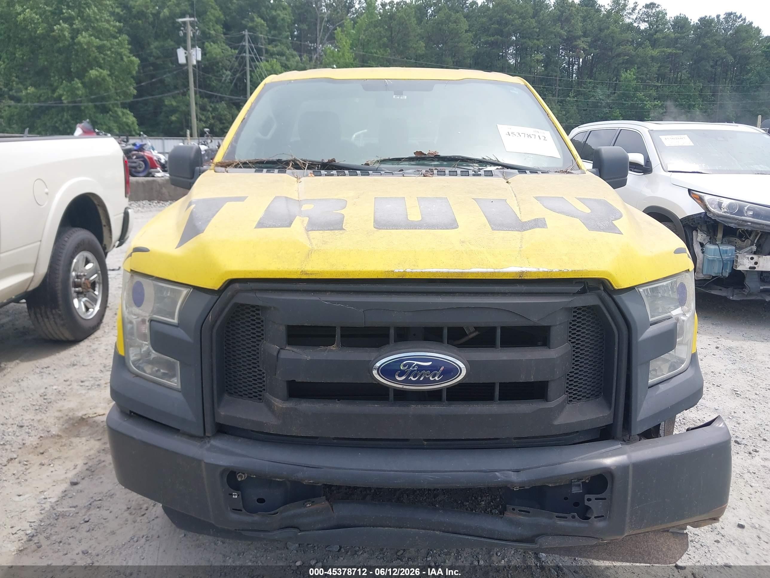 2015 Ford F-150 Xl Yellow vin: 1FTMF1C84FKD71098