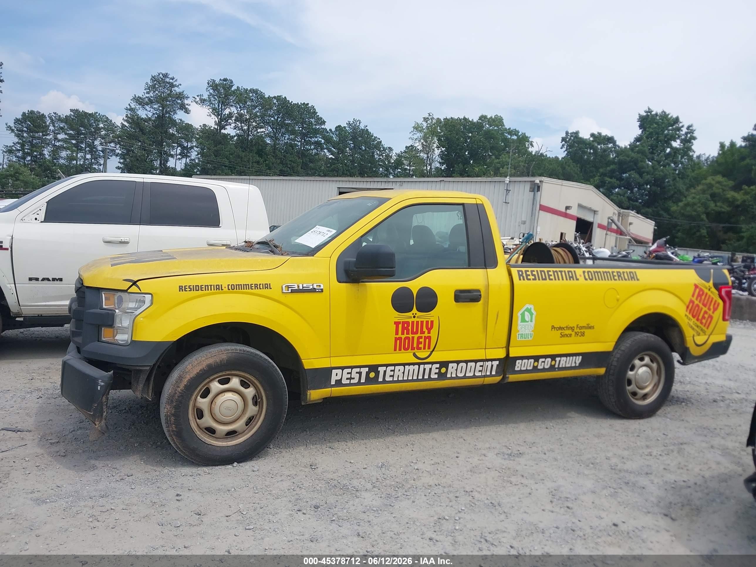 2015 Ford F-150 Xl Yellow vin: 1FTMF1C84FKD71098