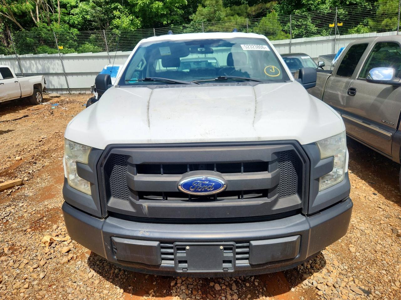 2015 Ford F150 White vin: 1FTMF1C85FFB70996