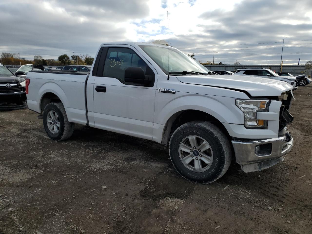 2016 Ford F150  White vin: 1FTMF1C85GKD41710