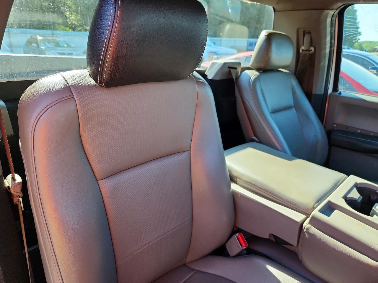 2015 Ford F150 White vin: 1FTMF1C87FKD62346