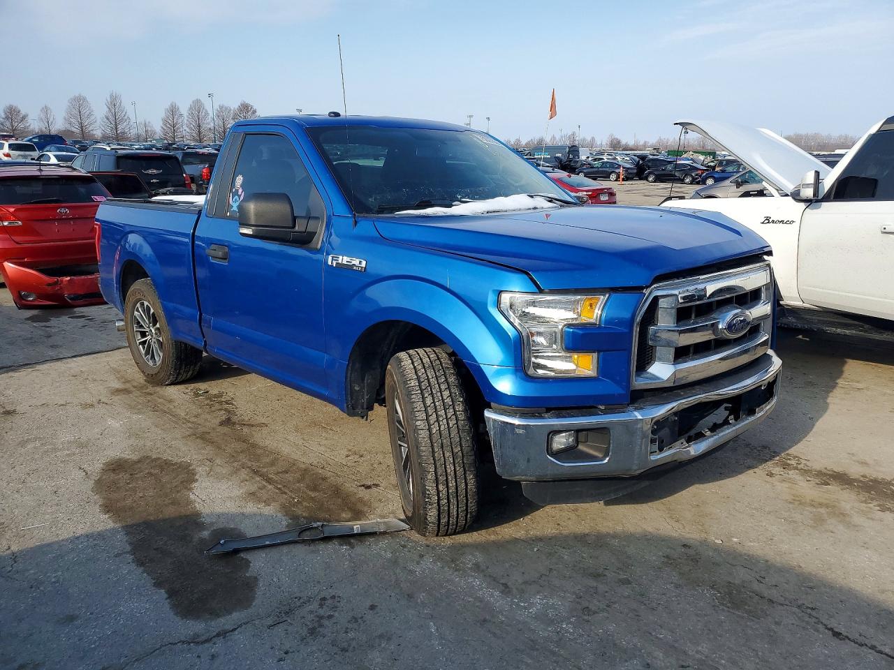 2016 Ford F150 Blue vin: 1FTMF1C88GKE61131