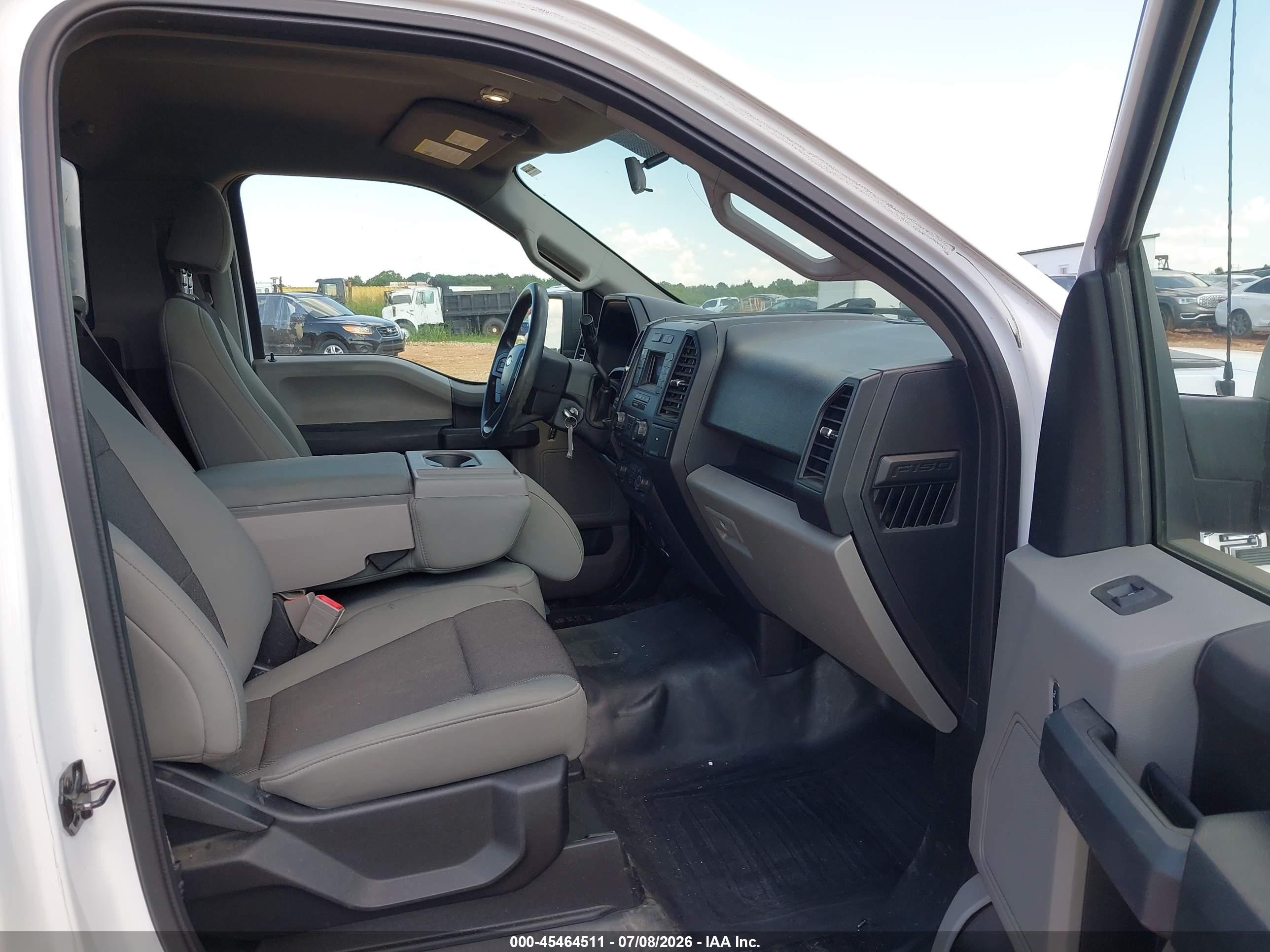 2018 Ford F-150 Xl/xlt White vin: 1FTMF1CB5JKE76141
