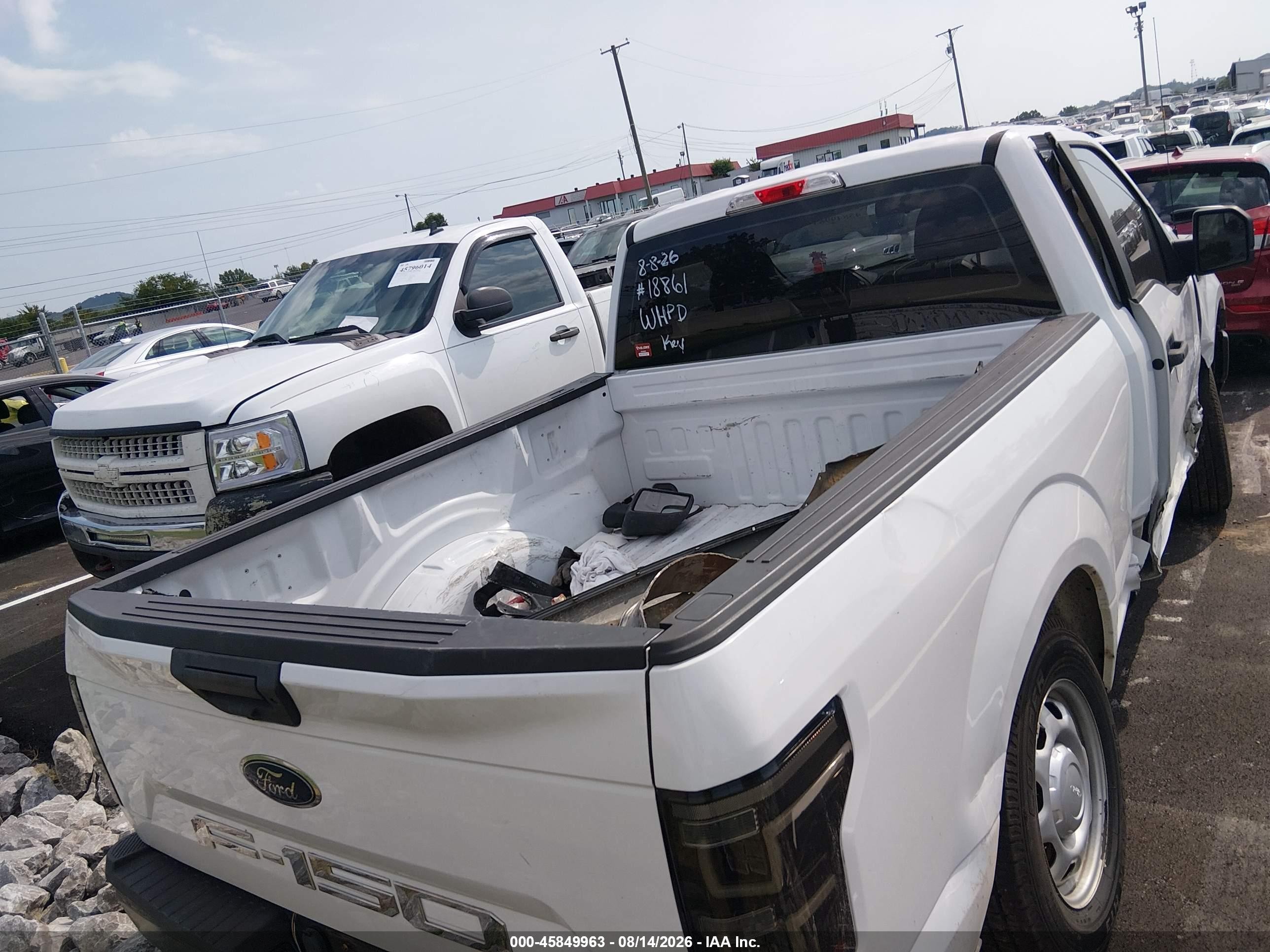 2018 Ford F-150 Xl White vin: 1FTMF1CBXJKF87123
