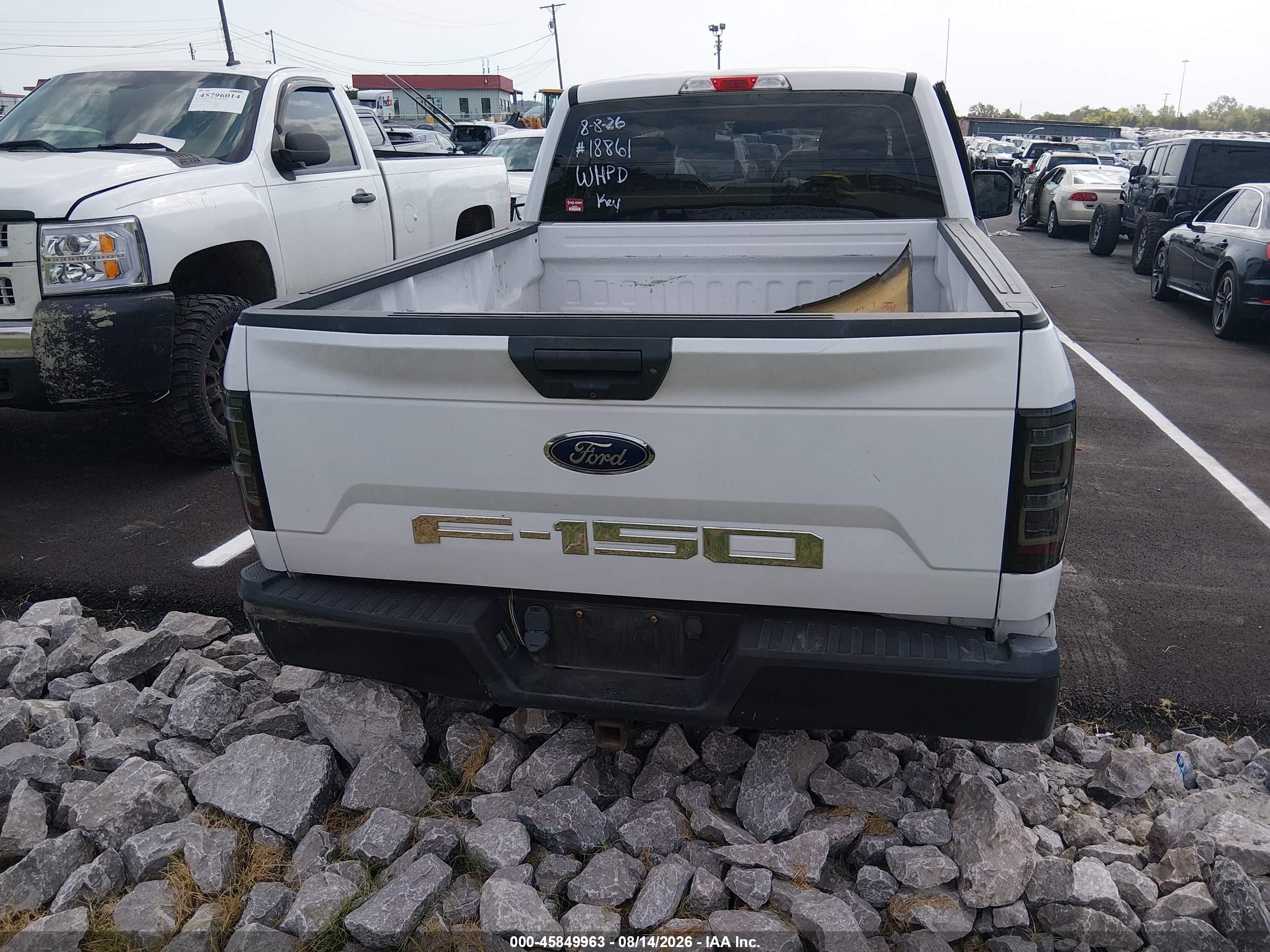 2018 Ford F-150 Xl White vin: 1FTMF1CBXJKF87123