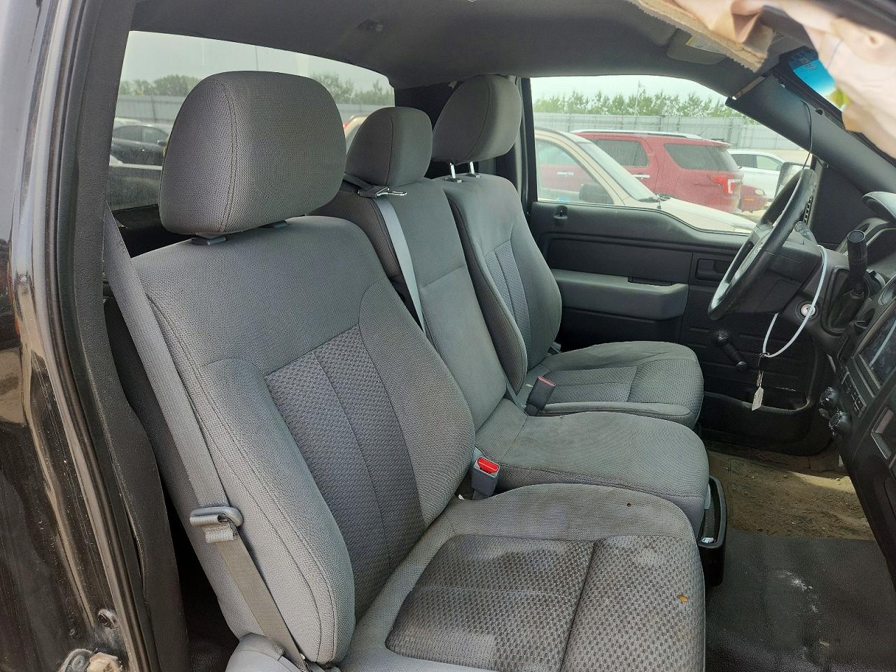 2013 Ford F150 Black vin: 1FTMF1CF5DFB55992