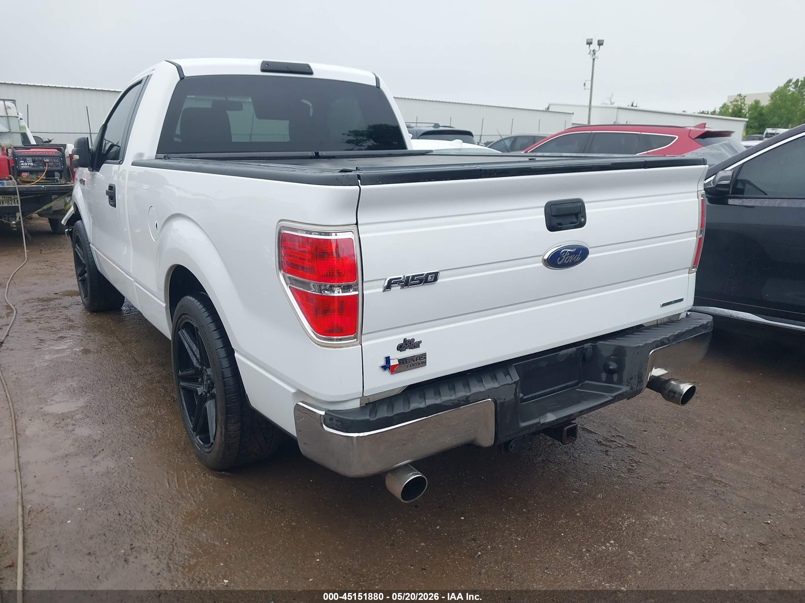2014 Ford F-150 Xlt White vin: 1FTMF1CF5EFA47213
