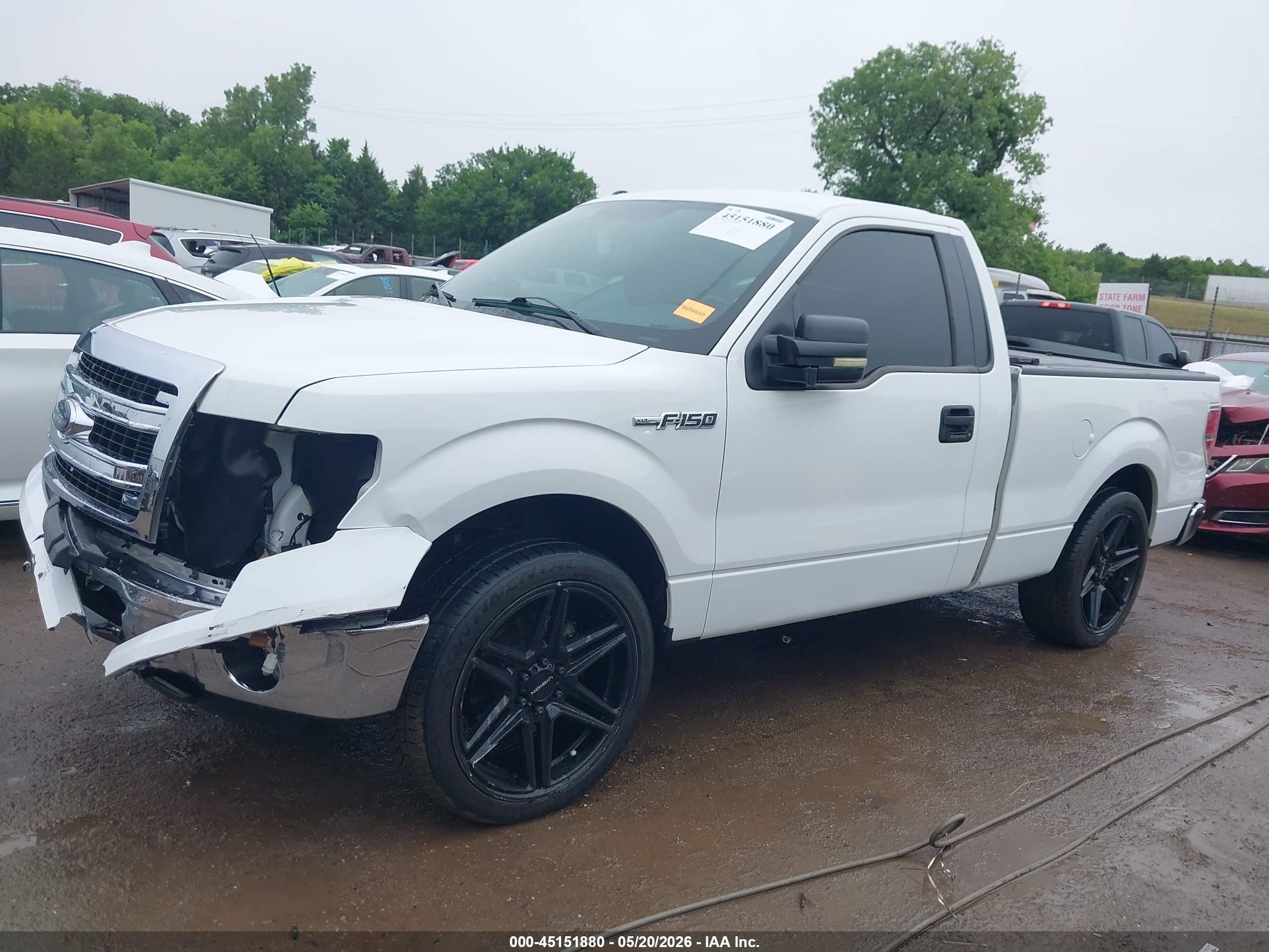 2014 Ford F-150 Xlt White vin: 1FTMF1CF5EFA47213