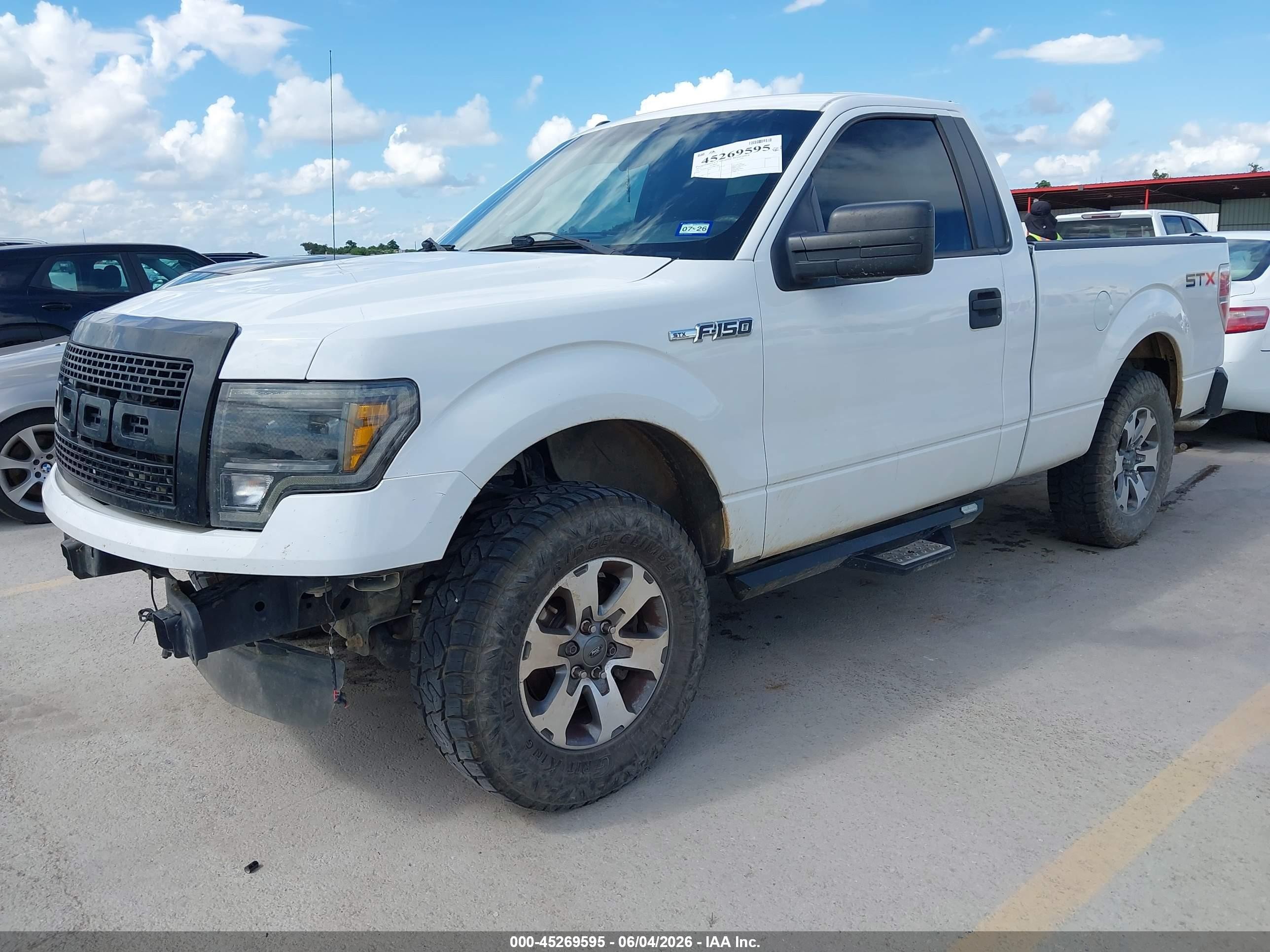 2012 Ford F-150 Stx White vin: 1FTMF1CF7CFB83940