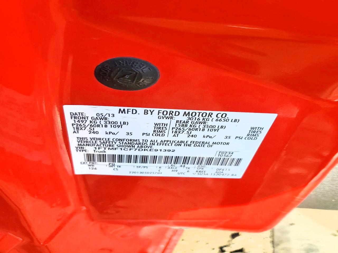 2013 Ford F150 Red vin: 1FTMF1CF7DKE91392