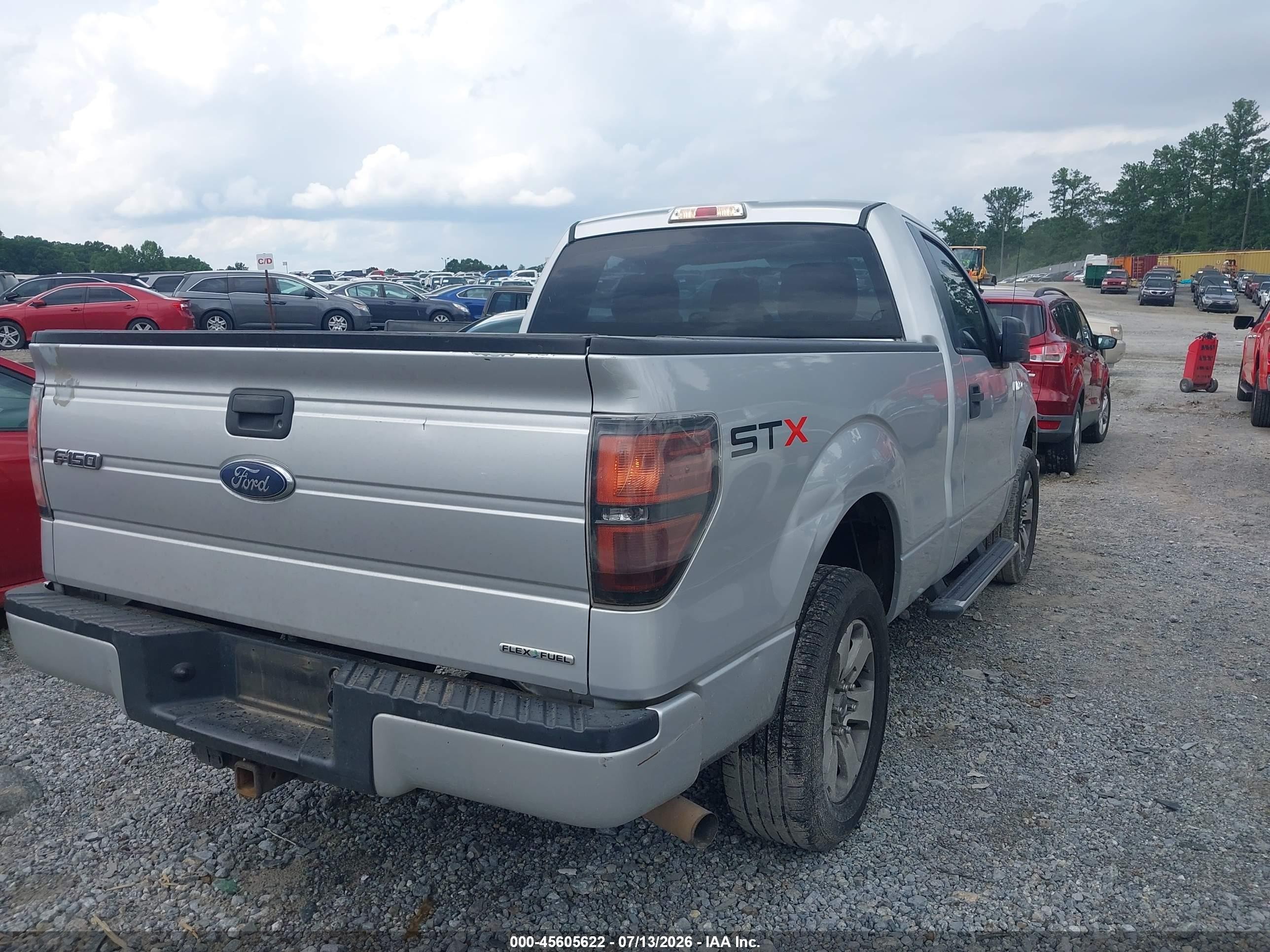 2013 Ford F-150 Stx Silver vin: 1FTMF1CF8DKG39369