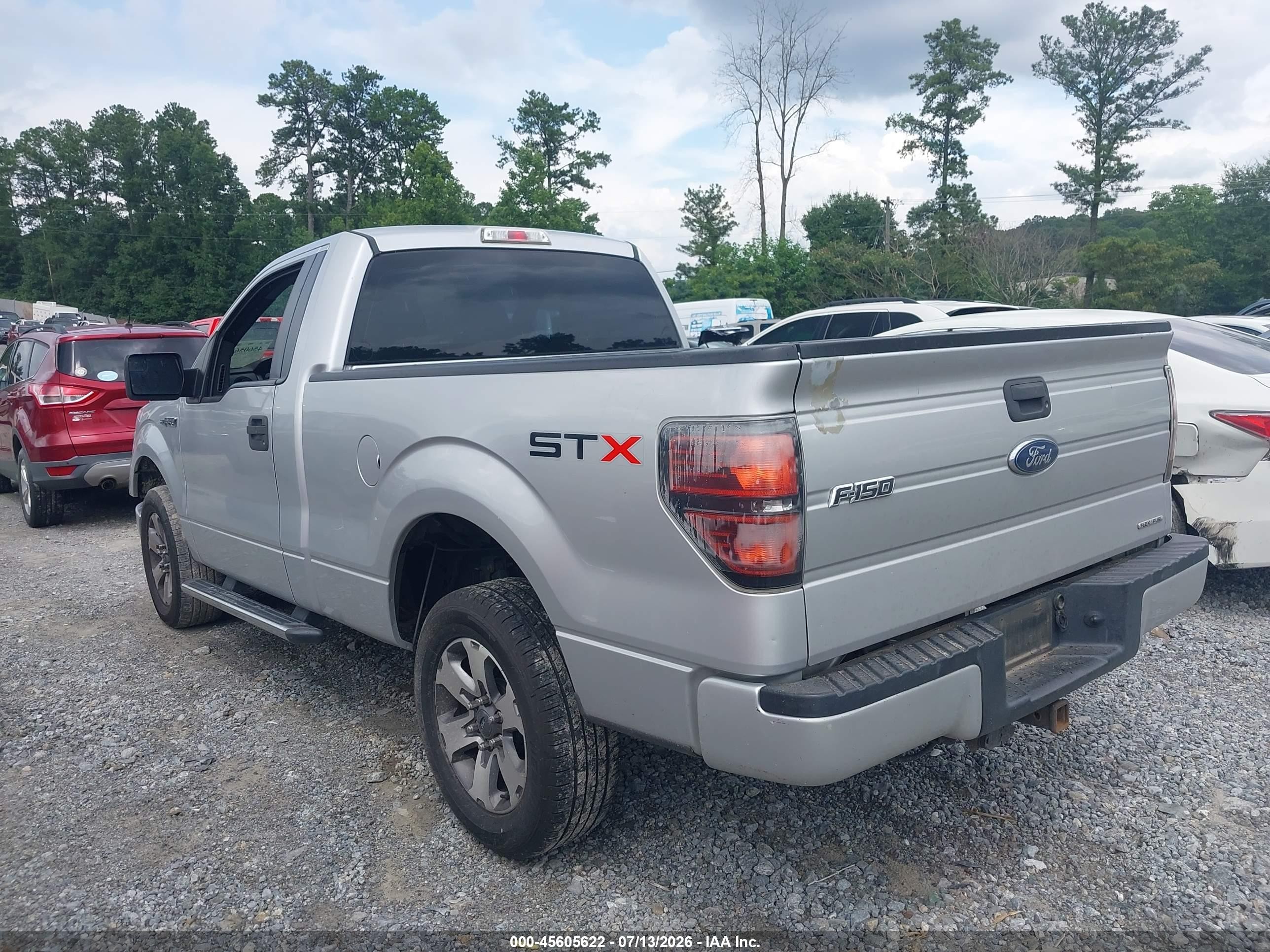 2013 Ford F-150 Stx Silver vin: 1FTMF1CF8DKG39369