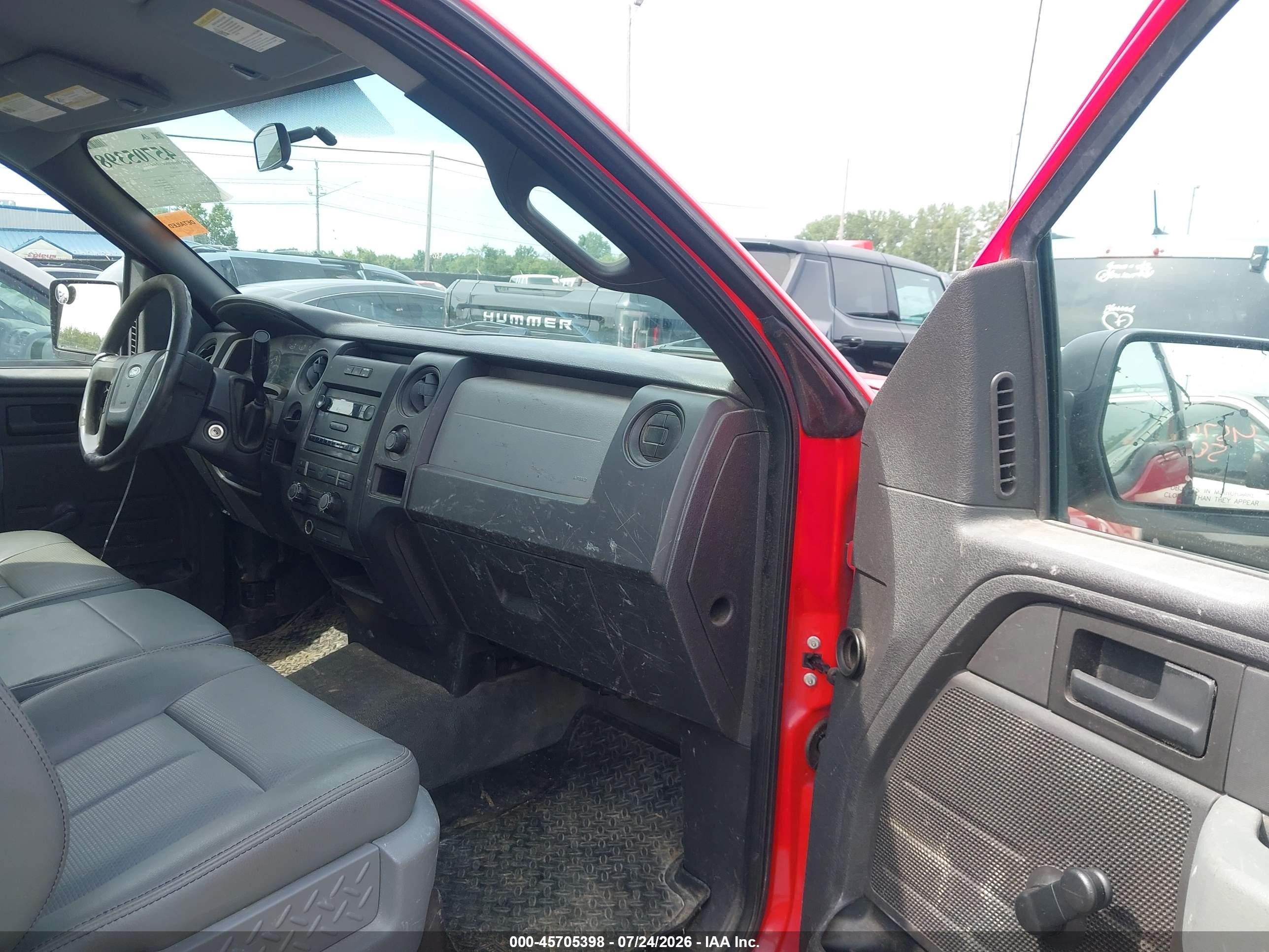 2011 Ford F-150 Xl Red vin: 1FTMF1CM0BKD18311