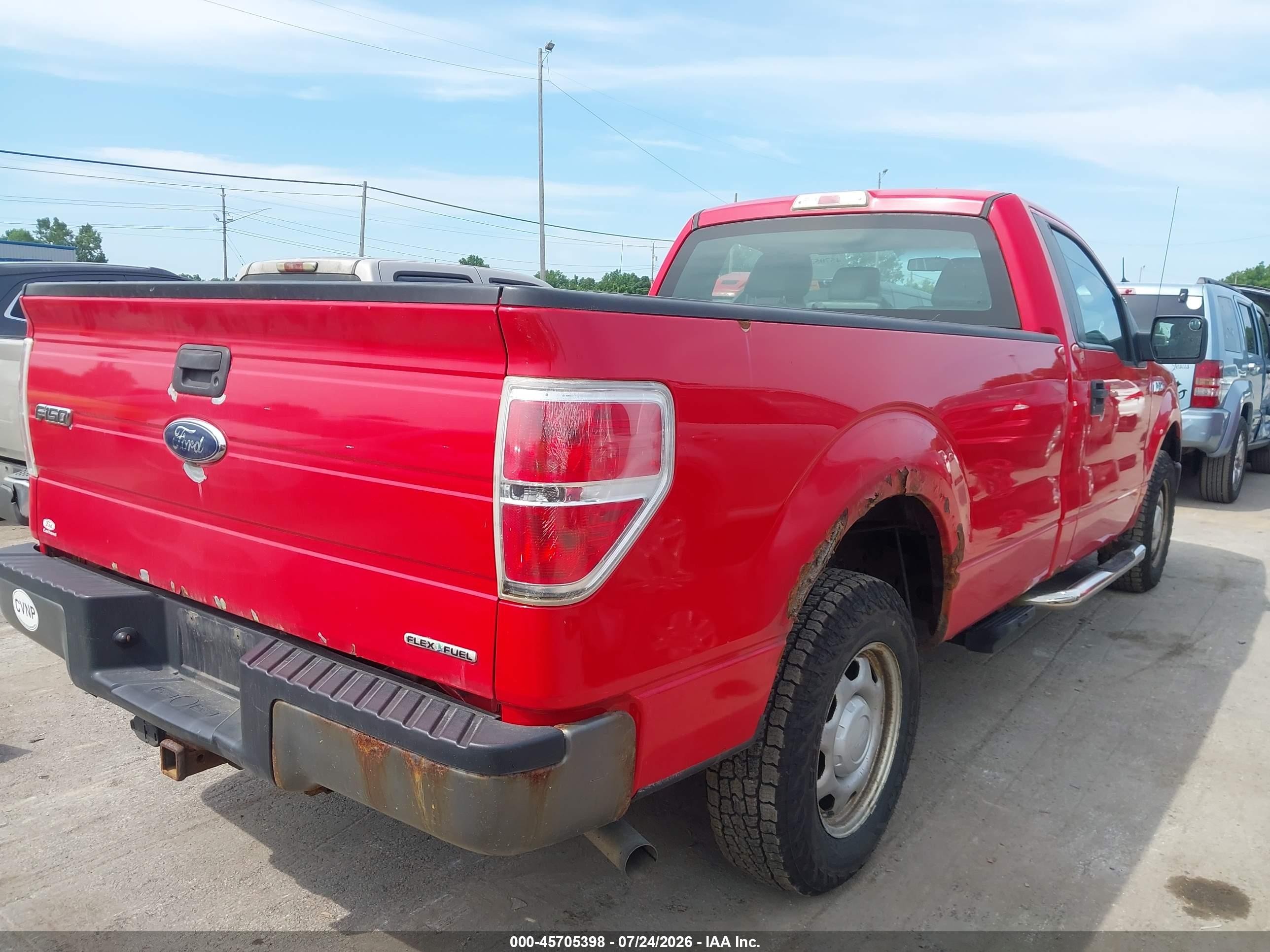2011 Ford F-150 Xl Red vin: 1FTMF1CM0BKD18311