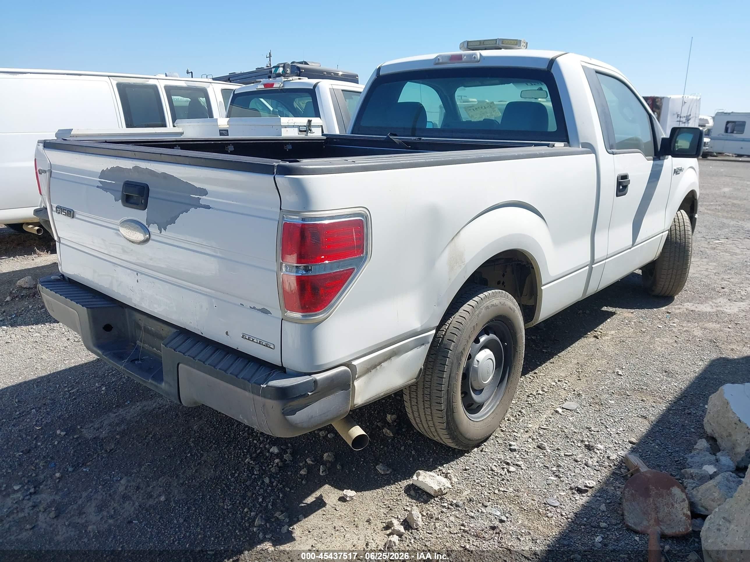 2011 Ford F-150 Stx/xl/xlt White vin: 1FTMF1CM0BKE20594