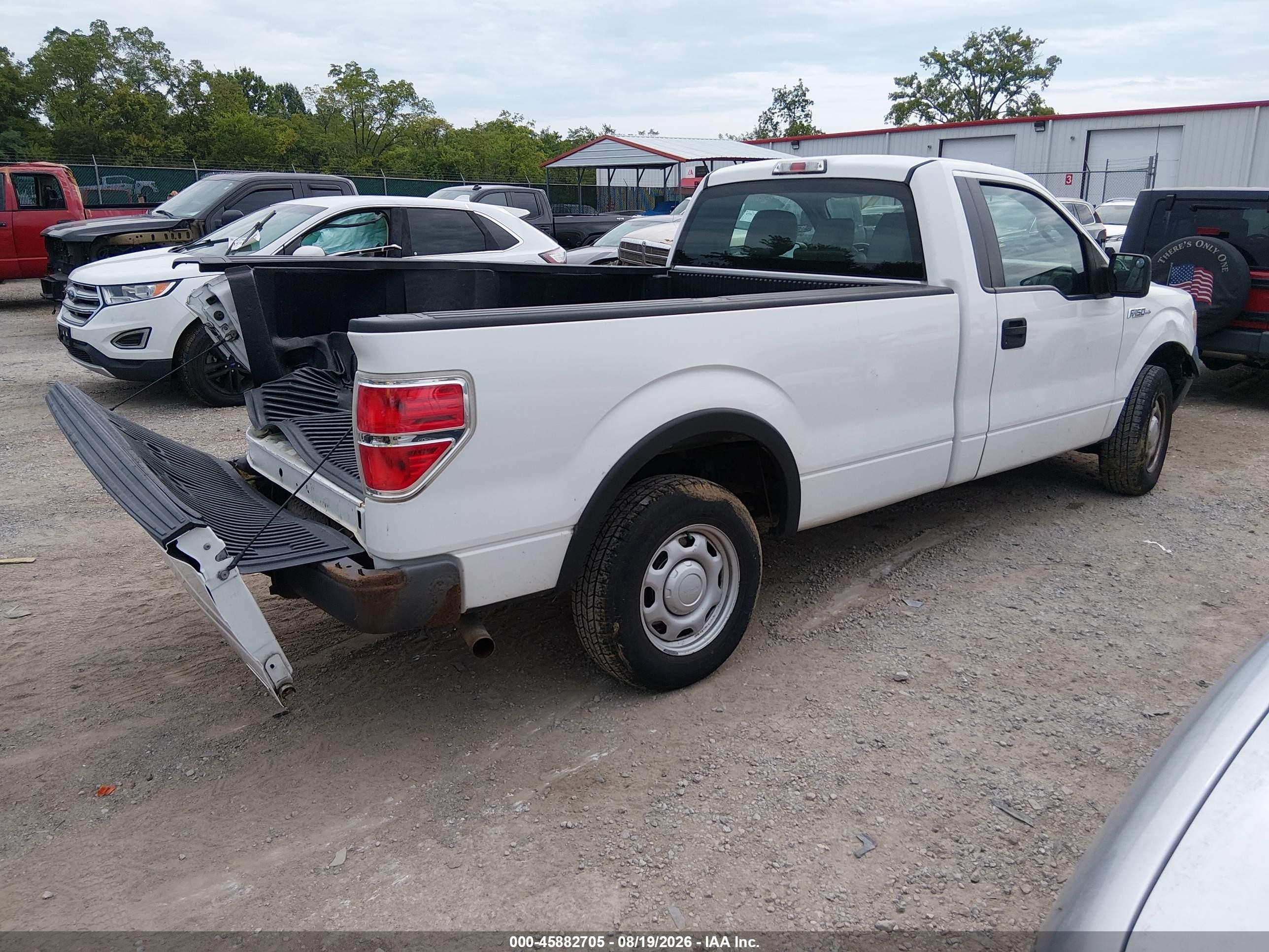 2012 Ford F-150 Xl Белый vin: 1FTMF1CM0CKE37350