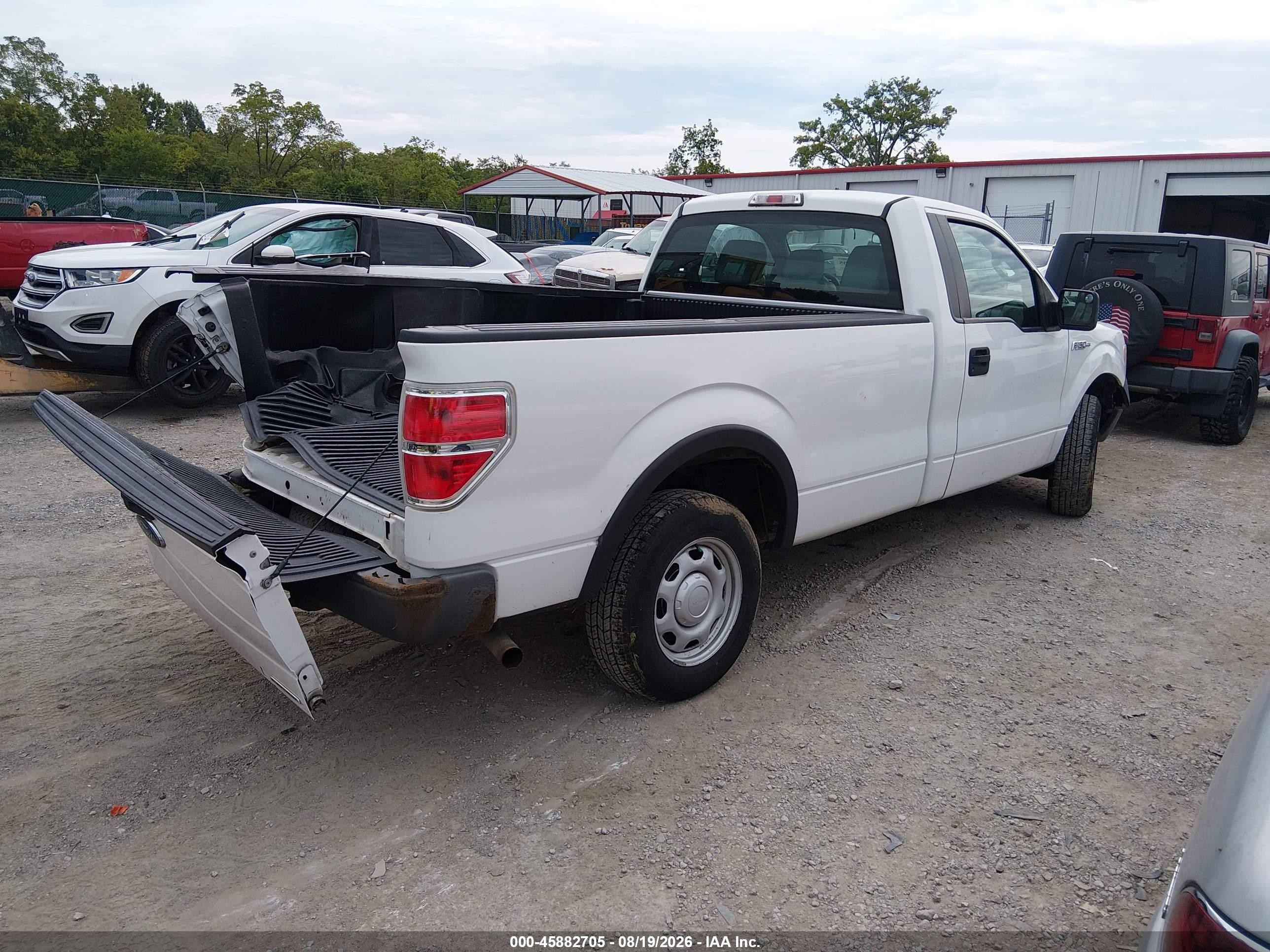 2012 Ford F-150 Xl Белый vin: 1FTMF1CM0CKE37350