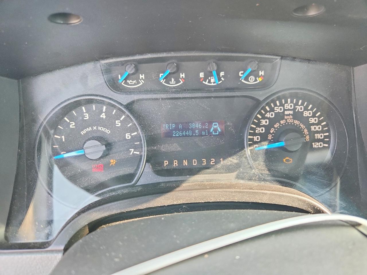 2013 Ford F150 Xl White vin: 1FTMF1CM0DFA40005