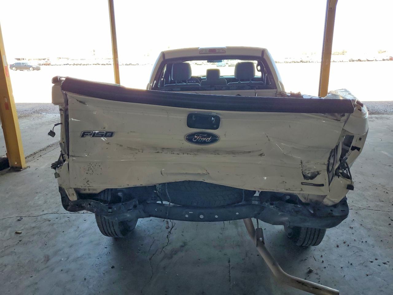2013 Ford F150 Белый vin: 1FTMF1CM0DKE35342