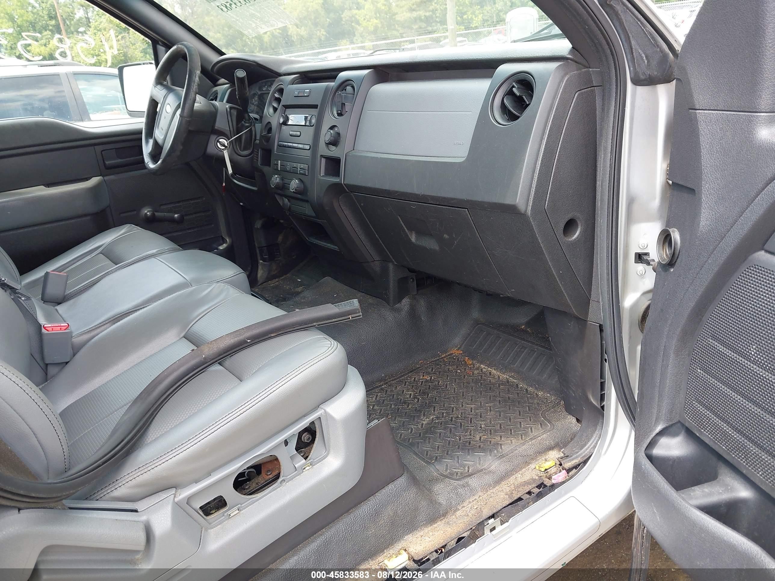 2014 Ford F-150 Xl Silver vin: 1FTMF1CM0EKD16899