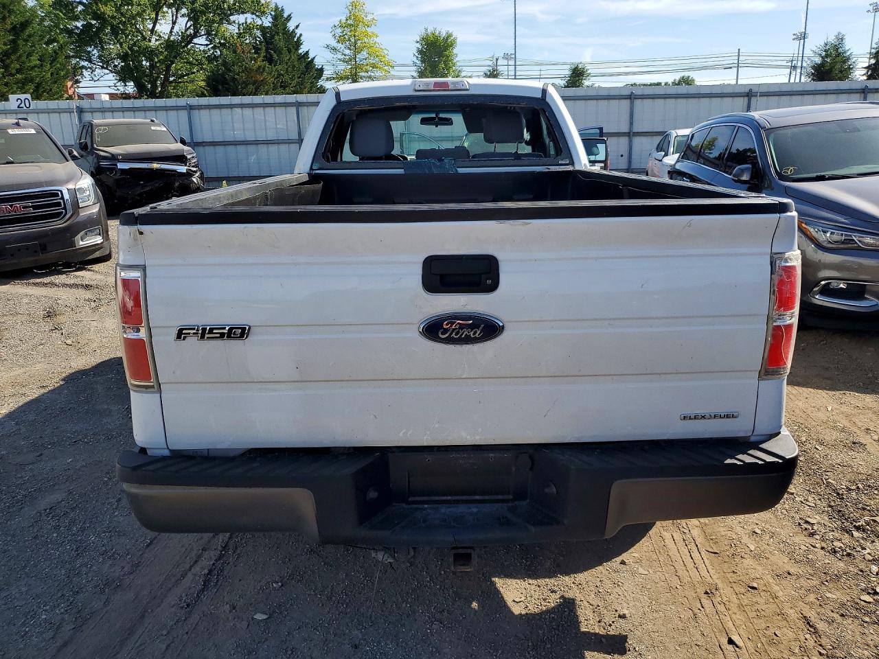 2014 Ford F150 White vin: 1FTMF1CM0EKF55966