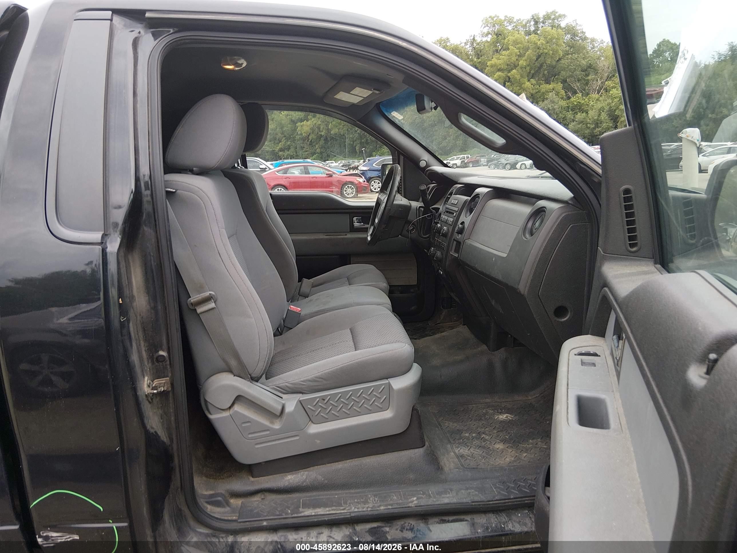 2014 Ford F-150 Xl Black vin: 1FTMF1CM0EKG07046