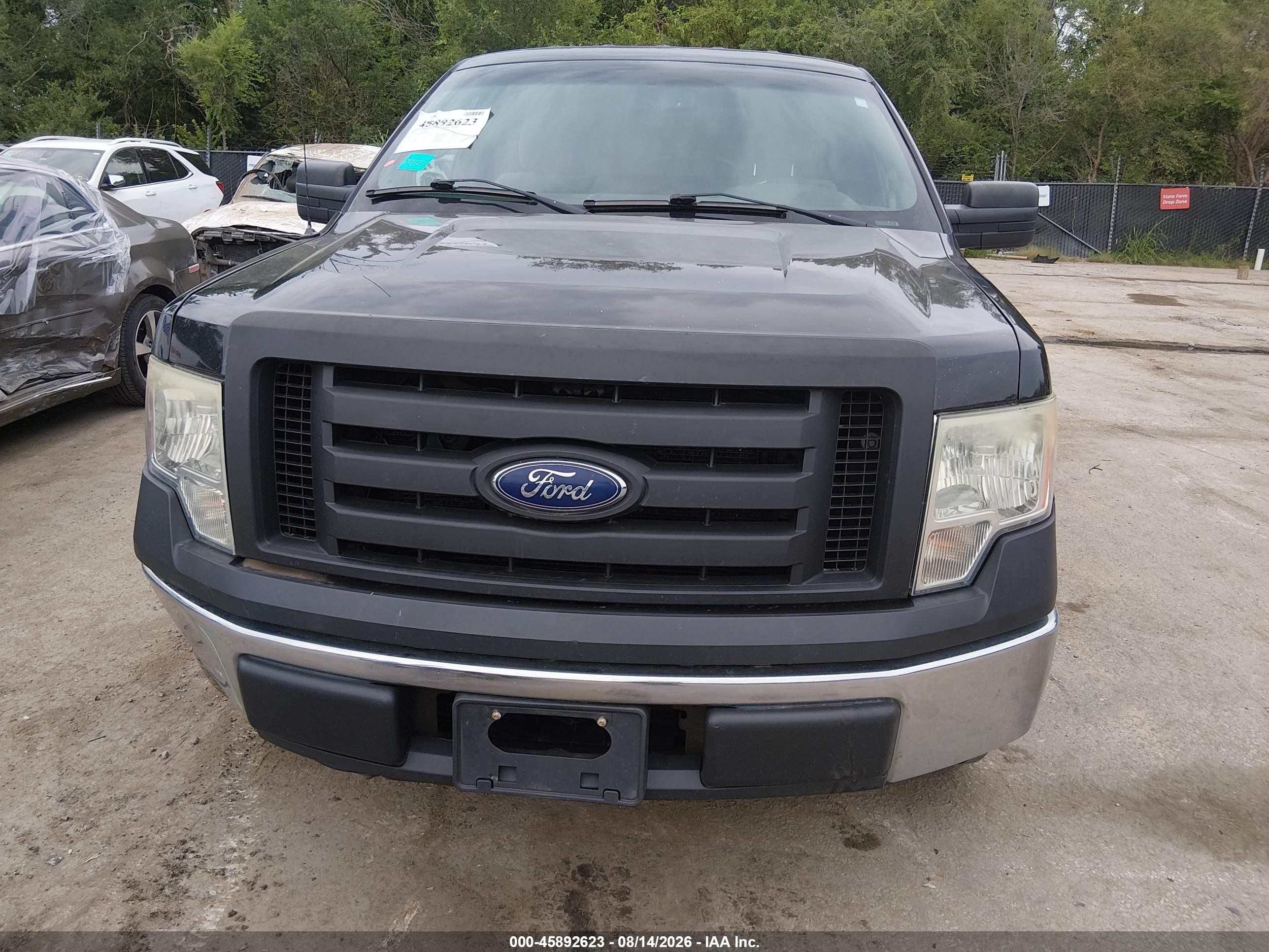 2014 Ford F-150 Xl Black vin: 1FTMF1CM0EKG07046